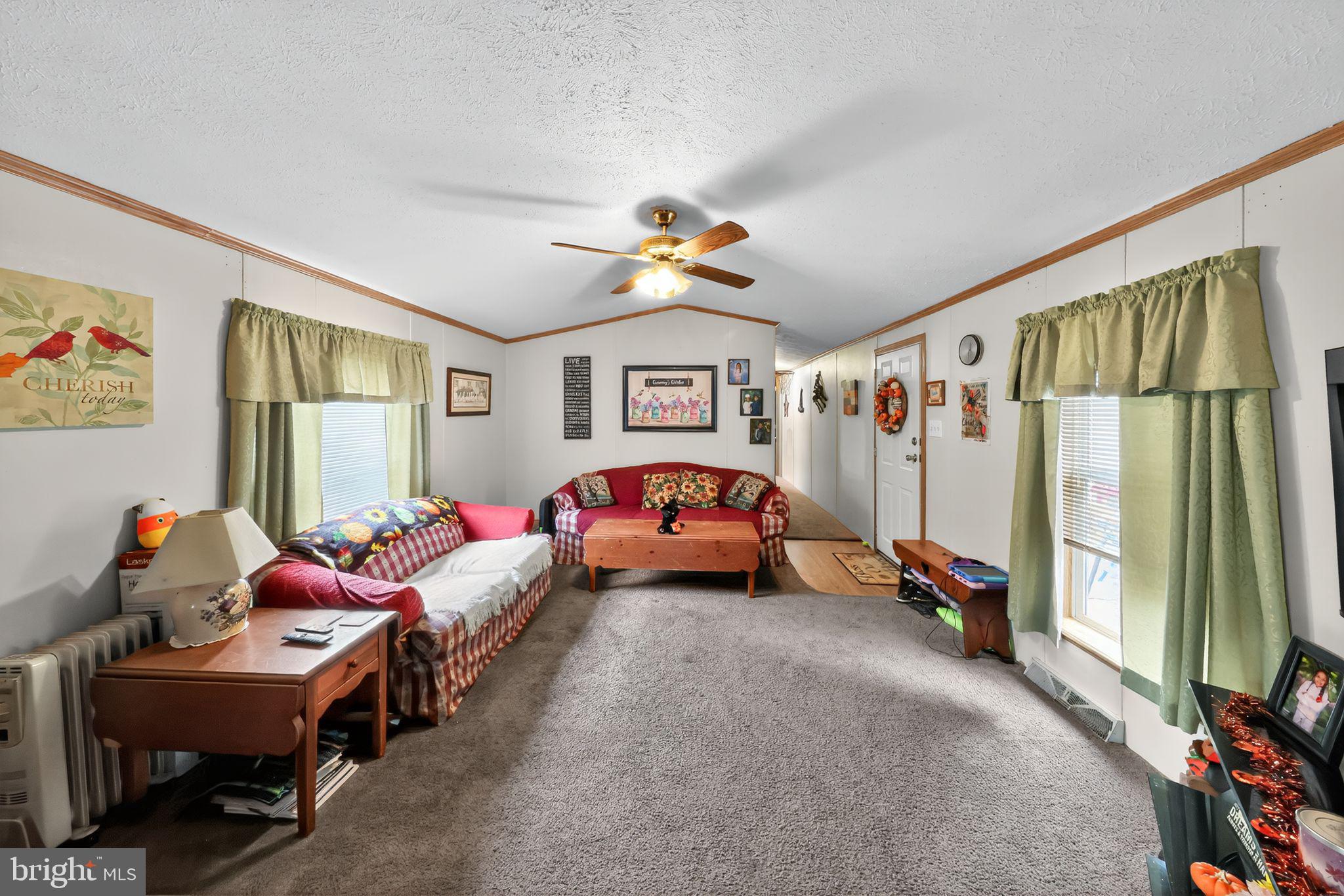 8 PENNEY LANE