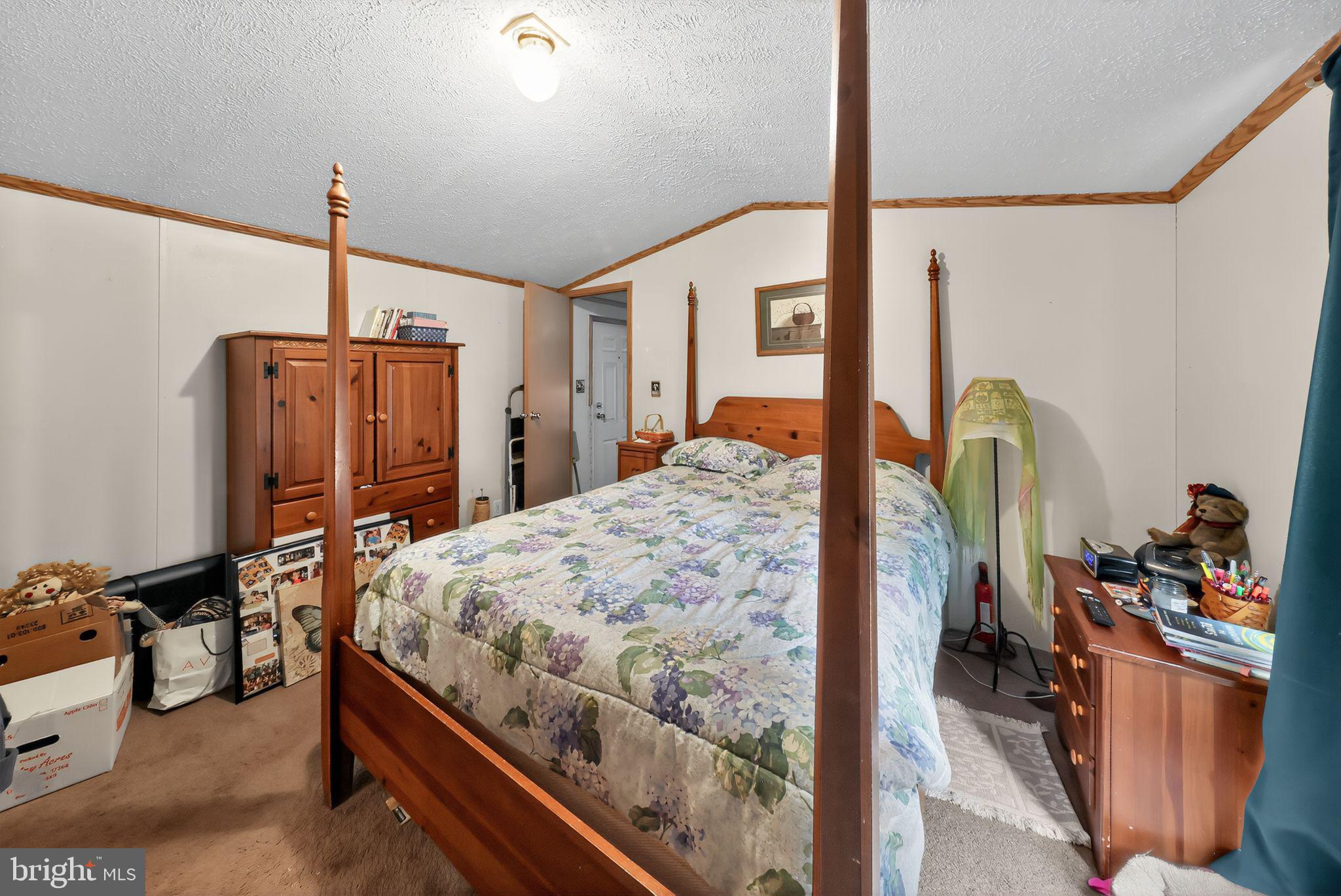 HIDDEN VALLEY ESTATES - Residential