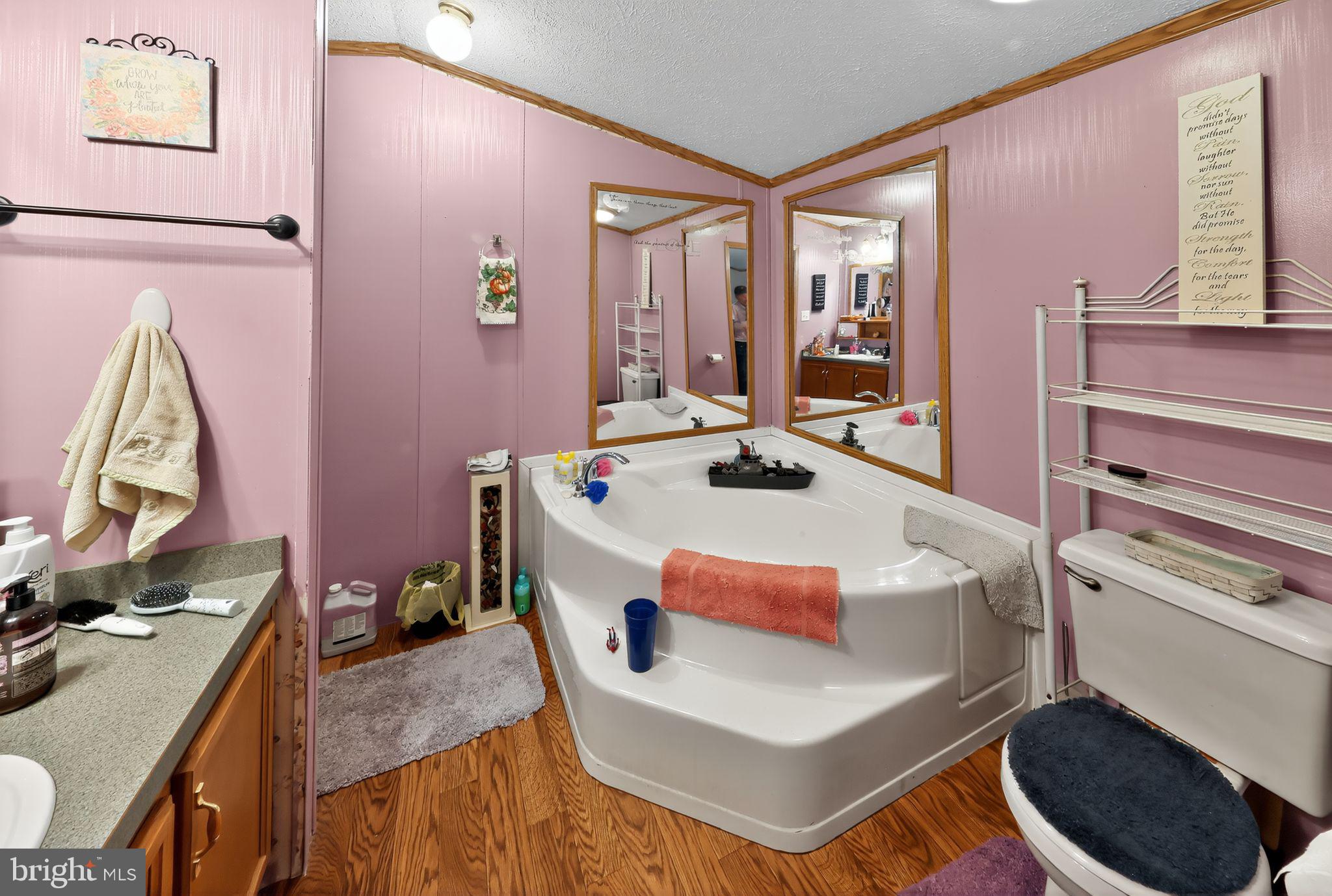 HIDDEN VALLEY ESTATES - Residential