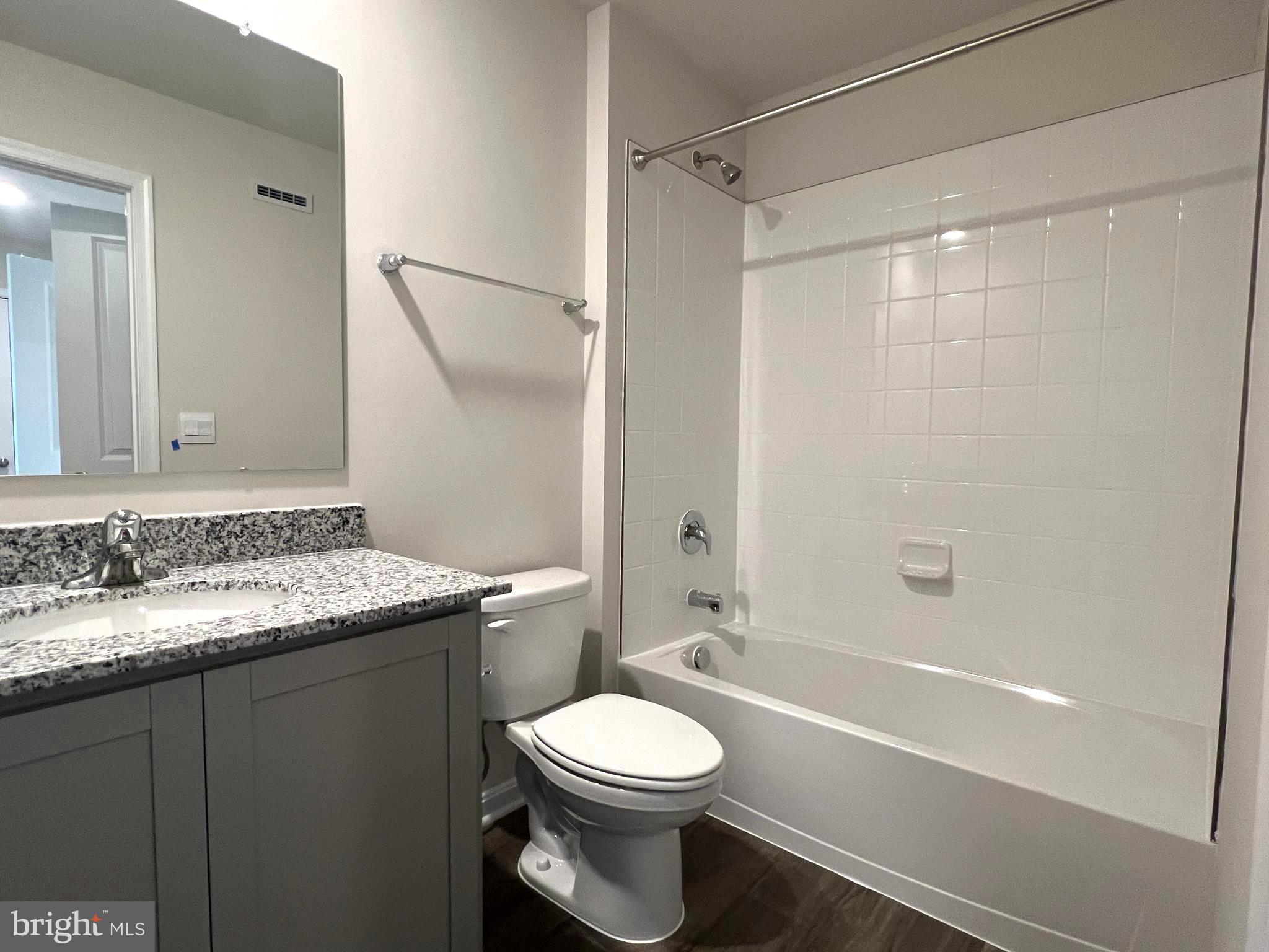 VALLEY VIEW - Residential Lease