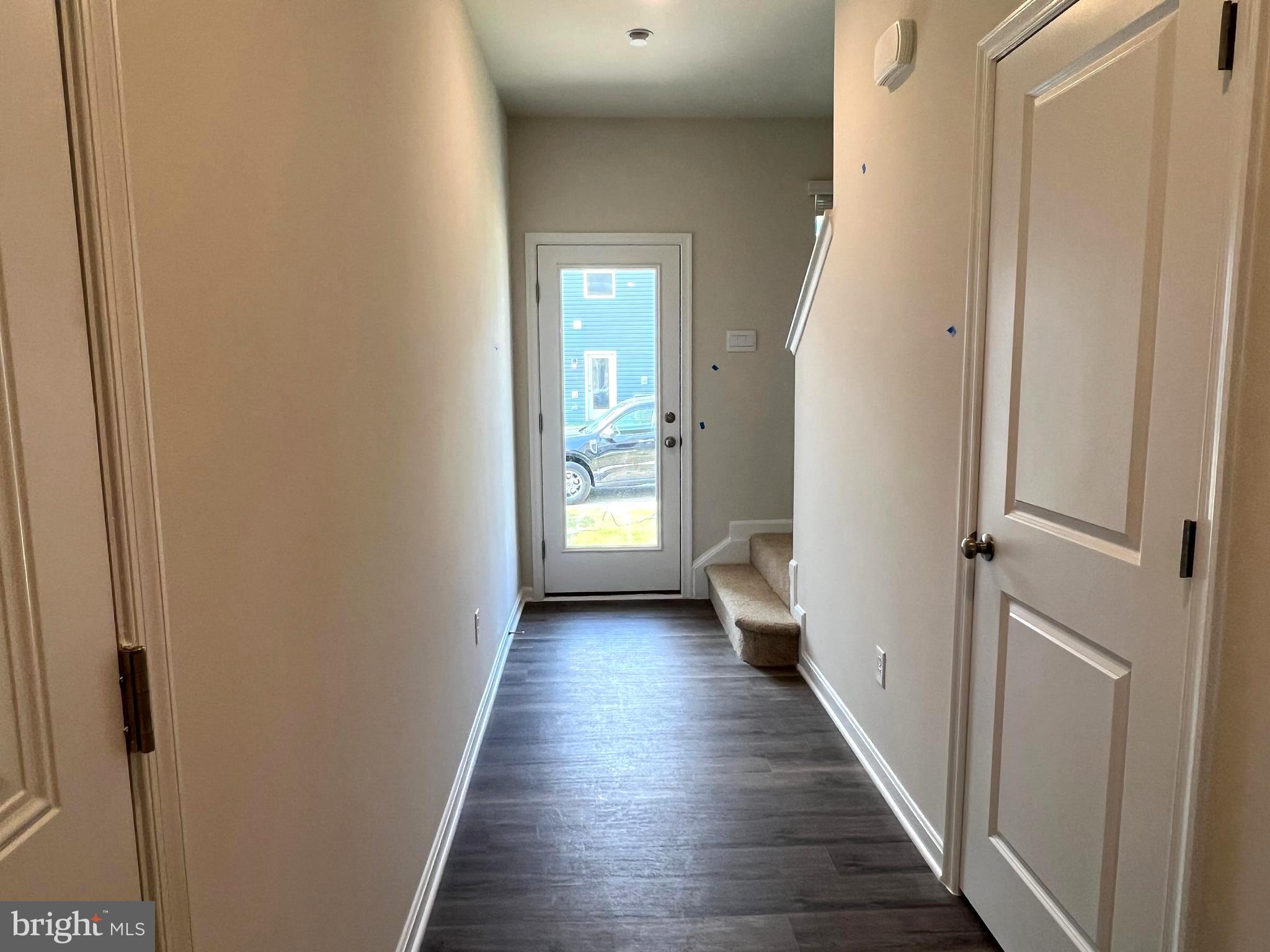 VALLEY VIEW - Residential Lease