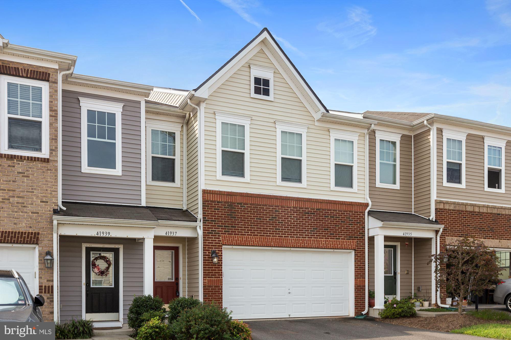 STONEGATE - Residential