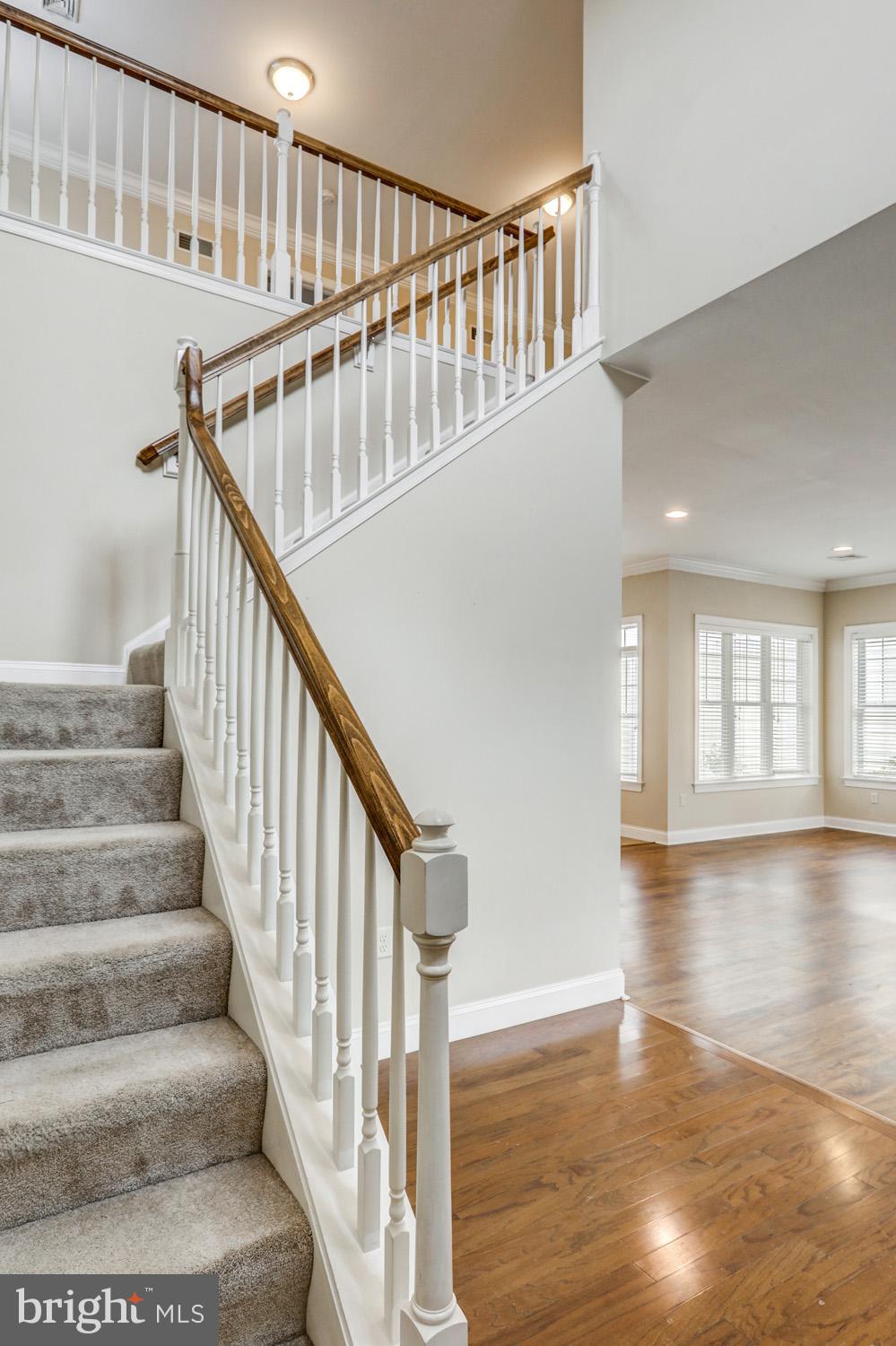 HOME TOWNE SQUARE - Residential