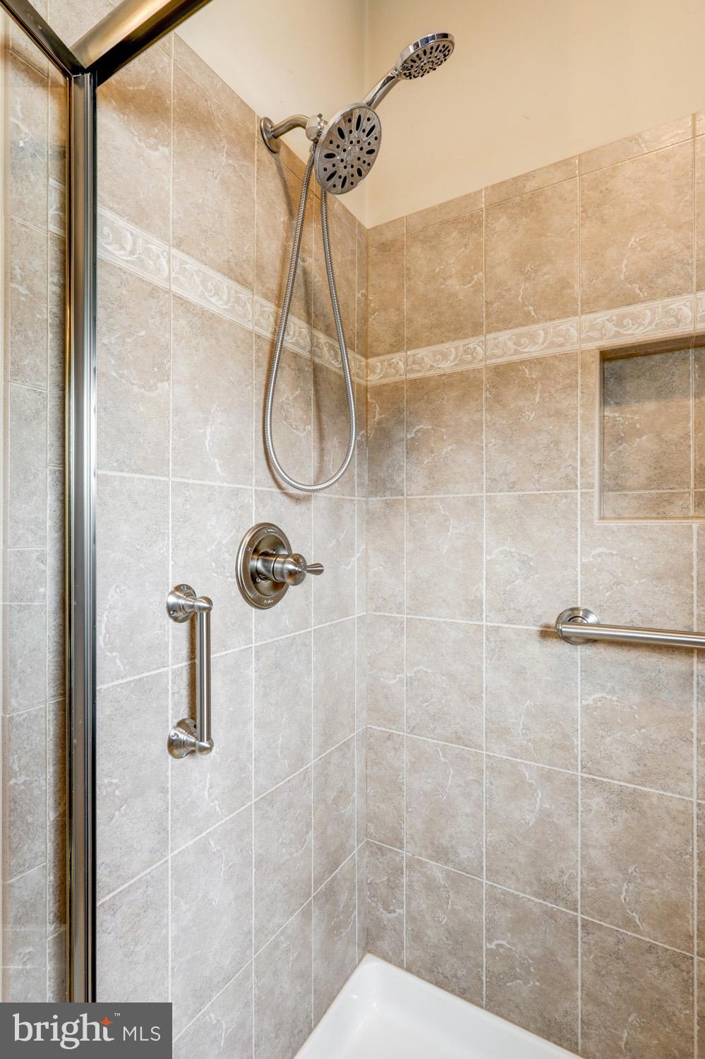 HOME TOWNE SQUARE - Residential