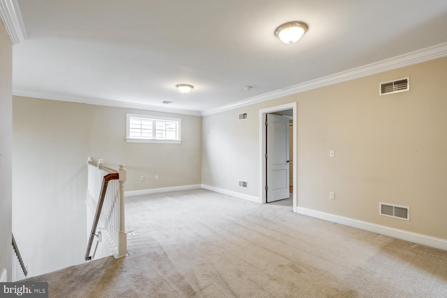 HOME TOWNE SQUARE - Residential