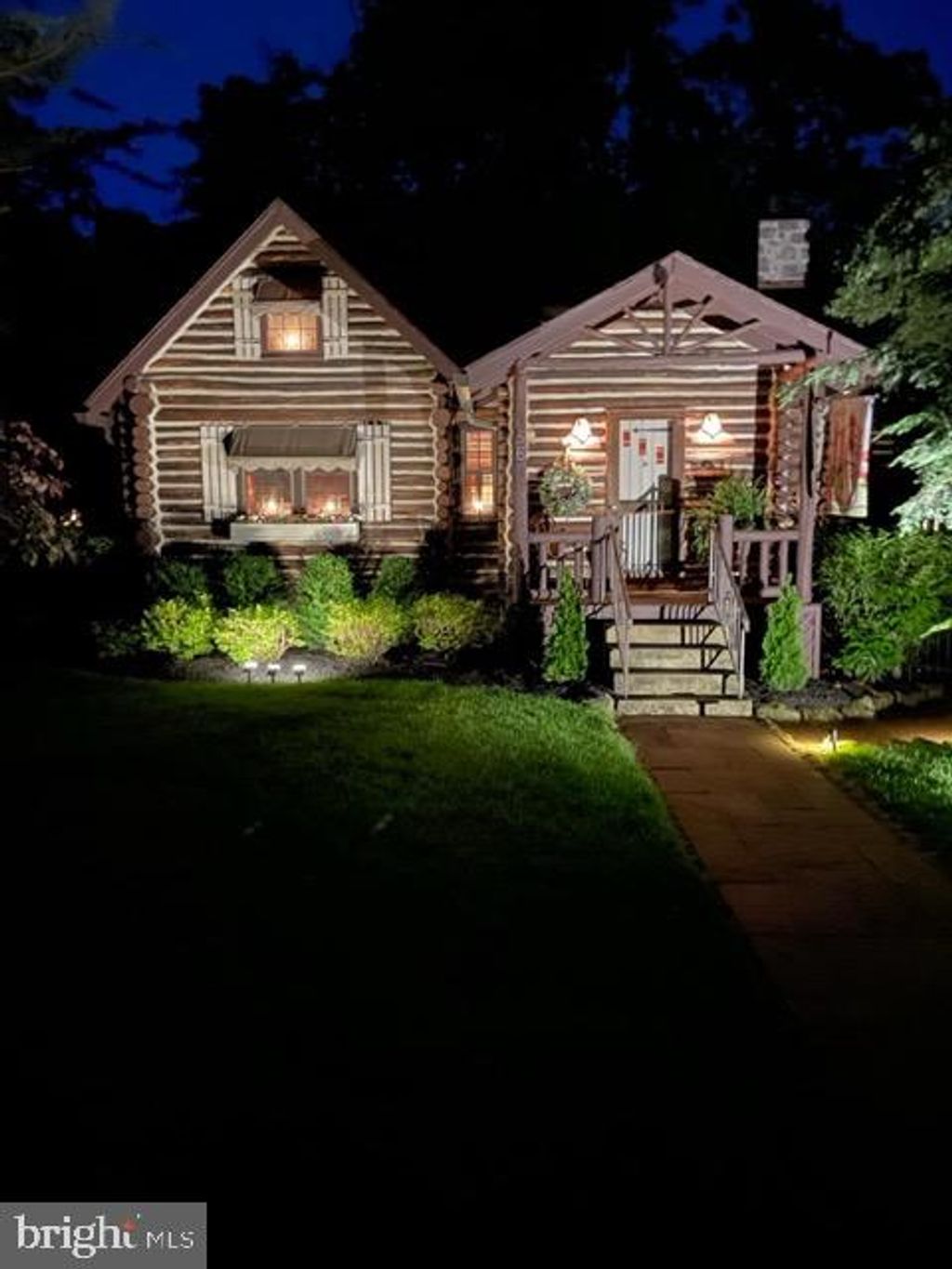 Photo of 56 Decotah Trl, MEDFORD LAKES, NJ 08055 (MLS # NJBL2096224)