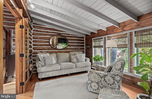 MEDFORD LAKES - Residential