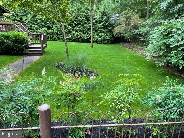 MEDFORD LAKES - Residential