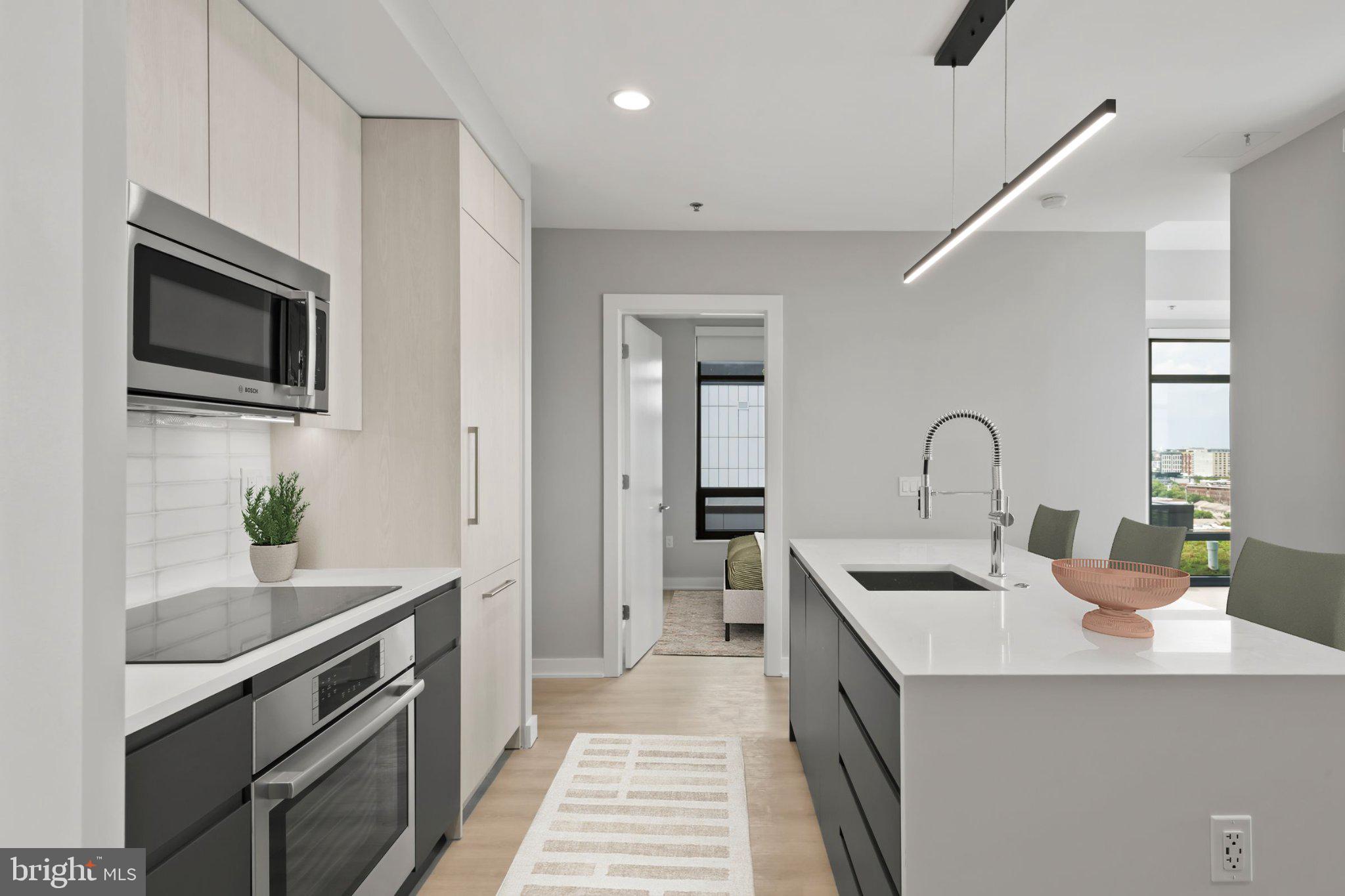 950 3RD STREET NW PH 1401