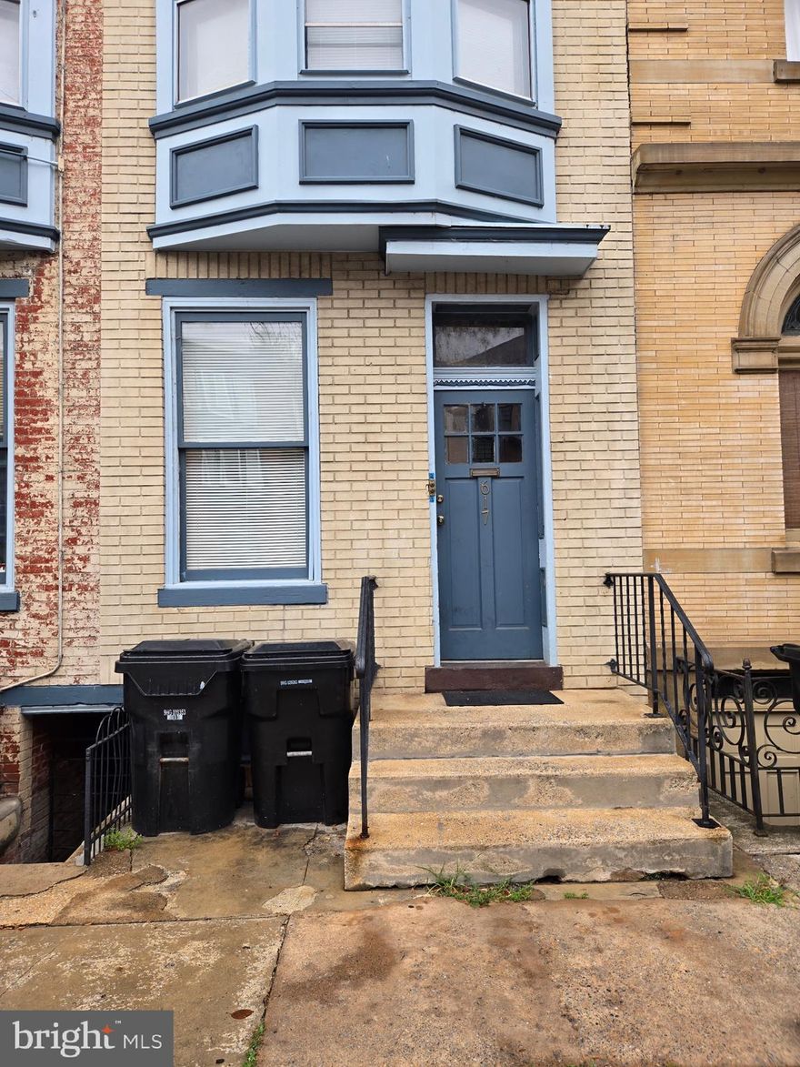 Positioned in Harrisburg’s Capitol District, this 2 unit home offers easy access to Riverfront Park and the PA State Capitol — perfect for commuters and urban explorers alike.  Discover comfortable urban living in this 1 bedroom and 1 bath on the 1st floor and 2 bedroom and 1 bath on the  second and third floor. 
Long term tenants with plenty of upside on the rents with updates.