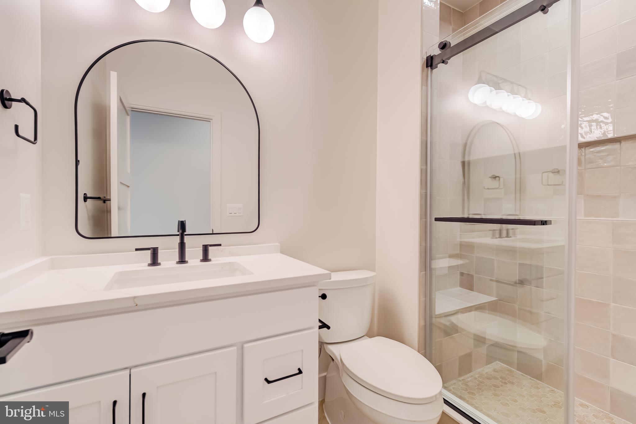 VIENNA WOODS - Residential