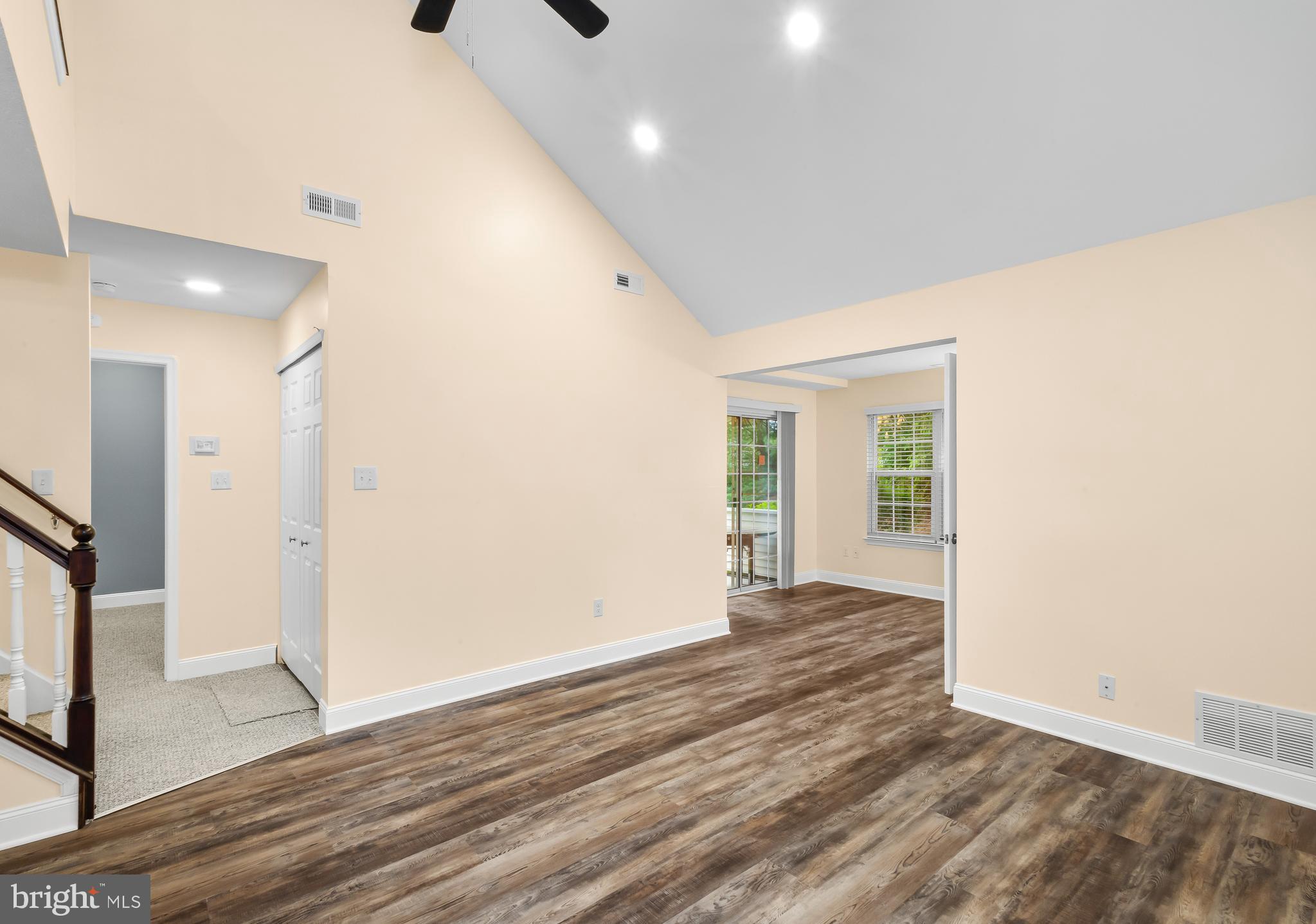 803 GINGER COURT