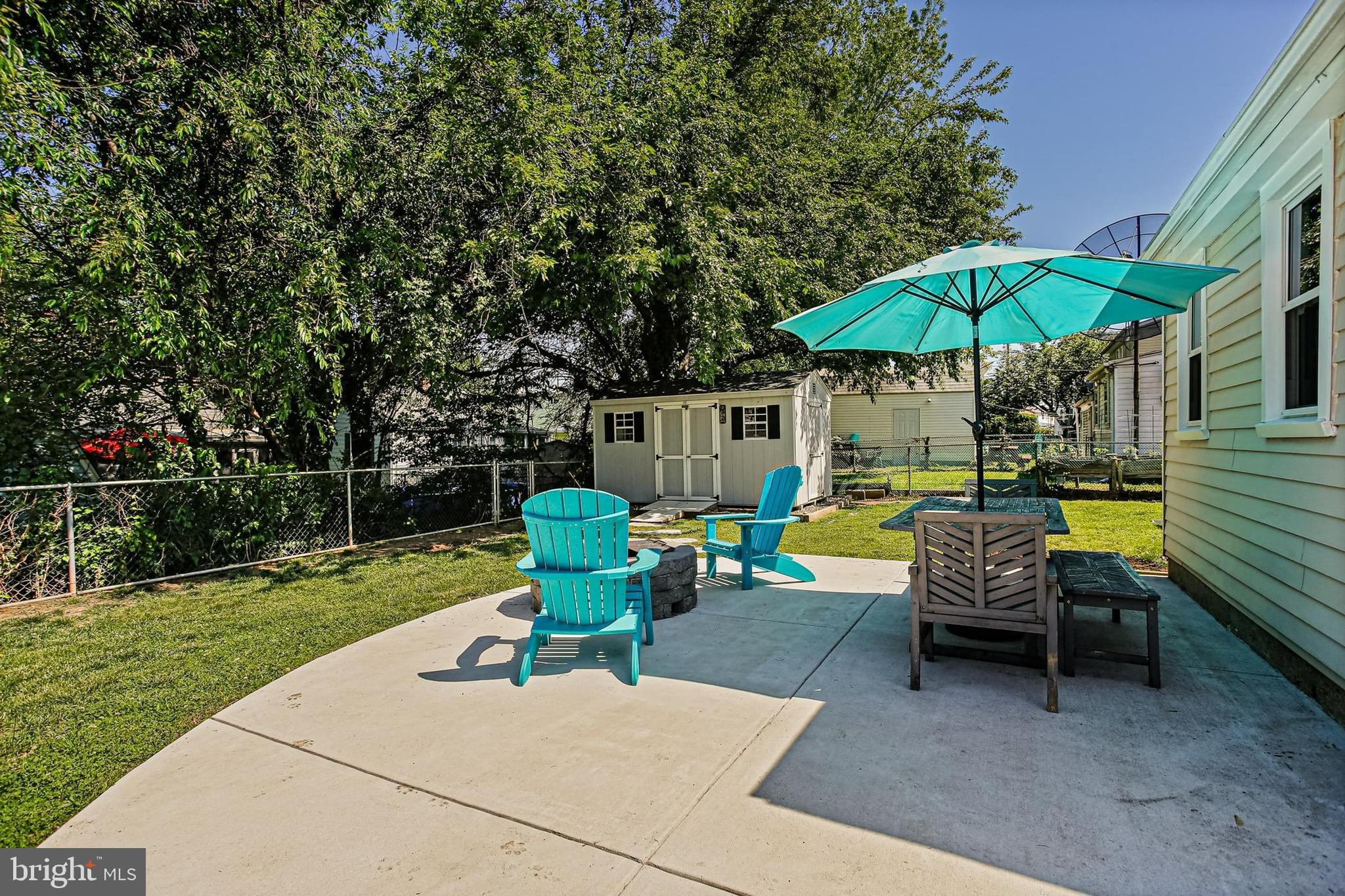 WILLOW SPRING PARK - Residential