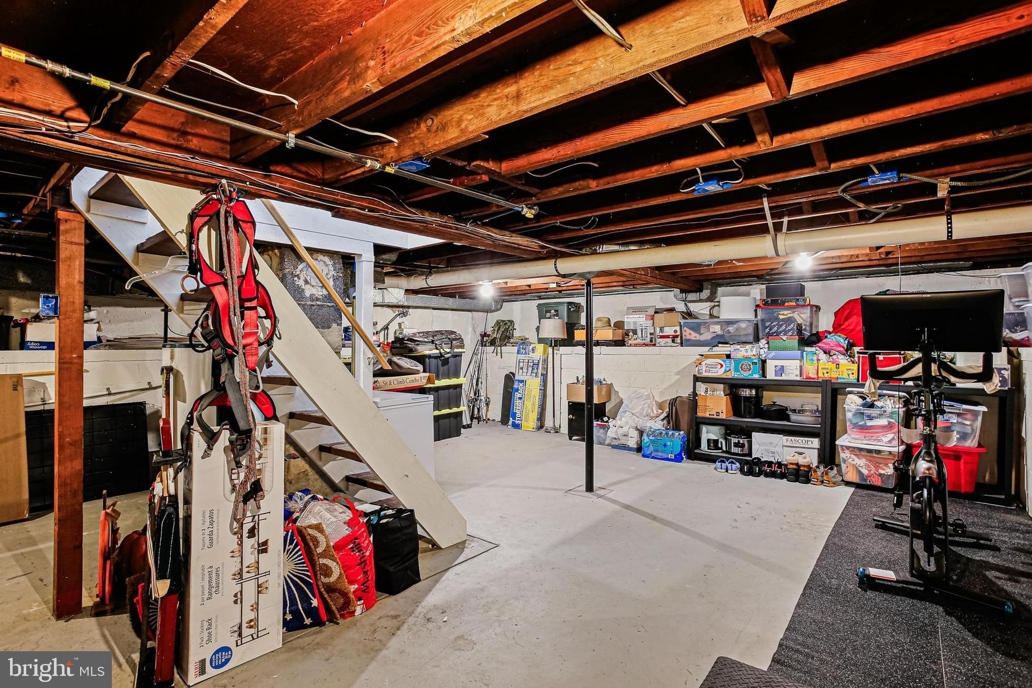 WILLOW SPRING PARK - Residential