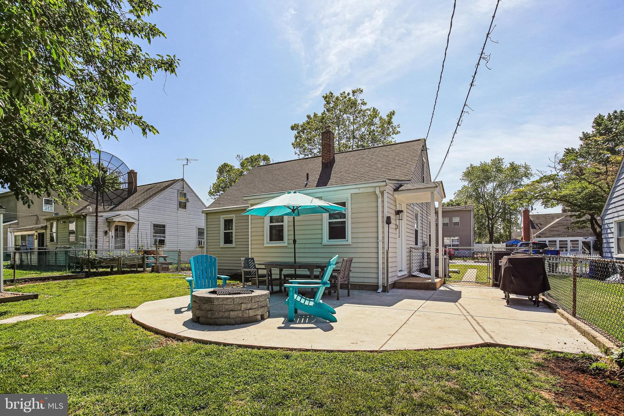 WILLOW SPRING PARK - Residential