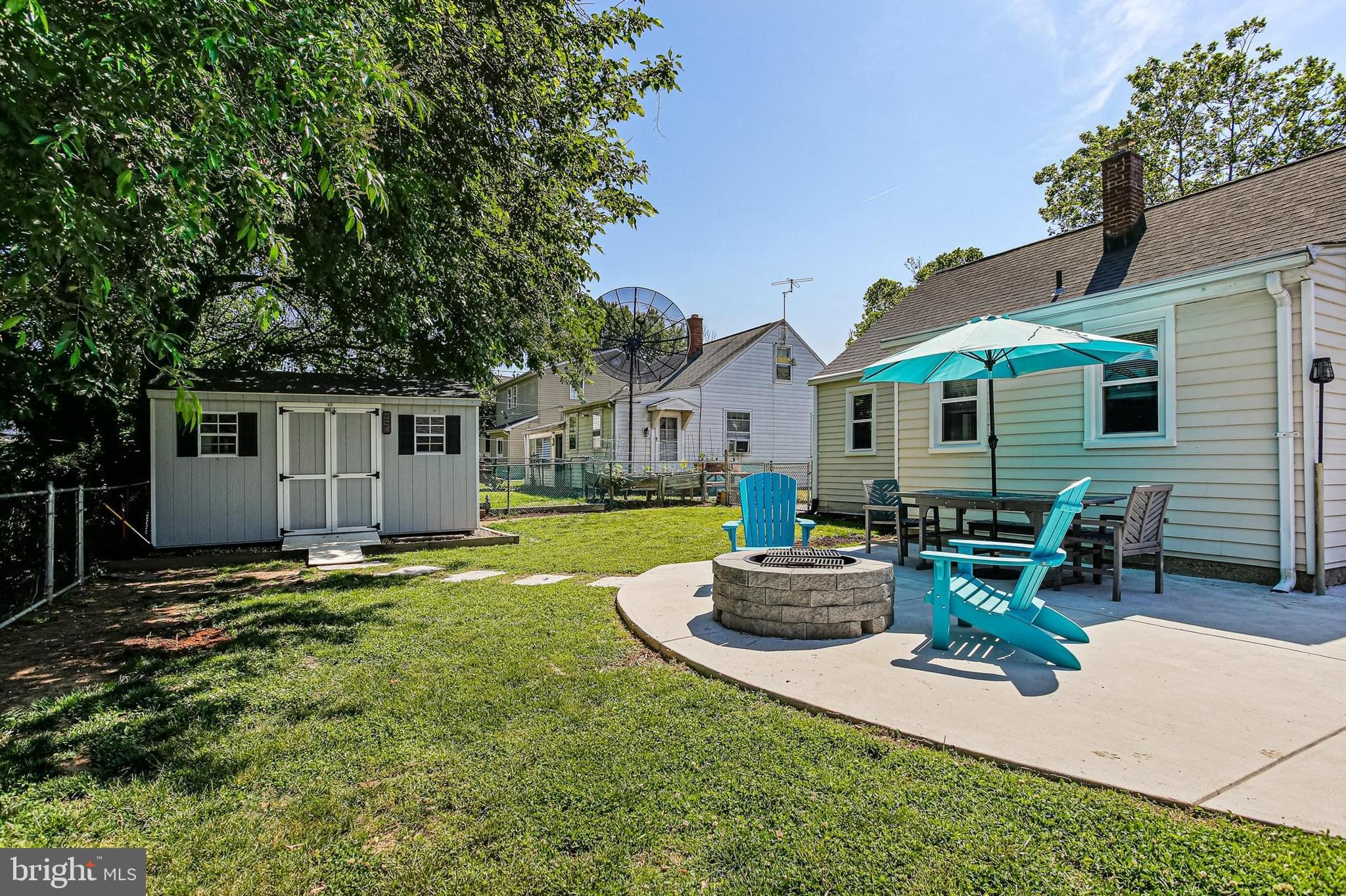 WILLOW SPRING PARK - Residential