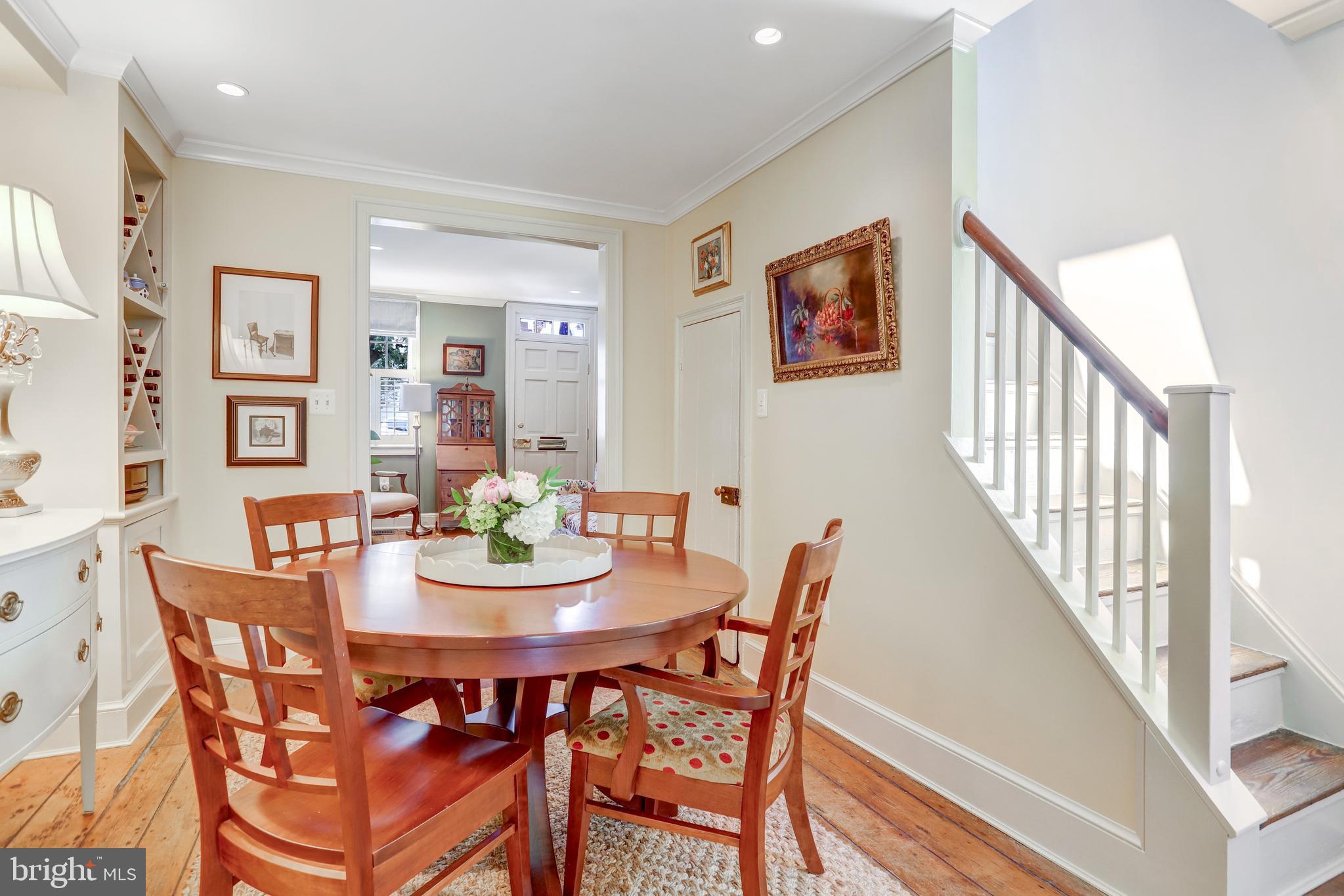 OLD TOWN ALEXANDRIA - Residential