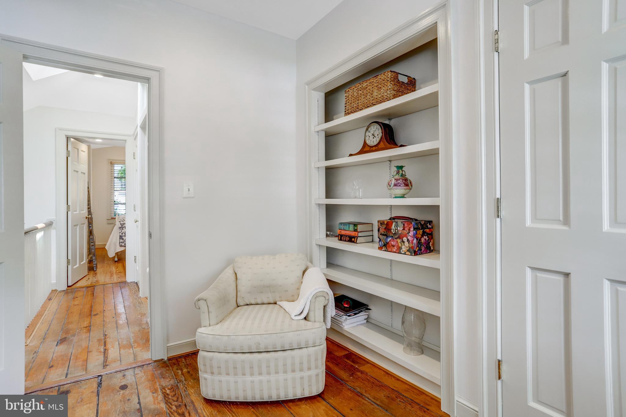 OLD TOWN ALEXANDRIA - Residential