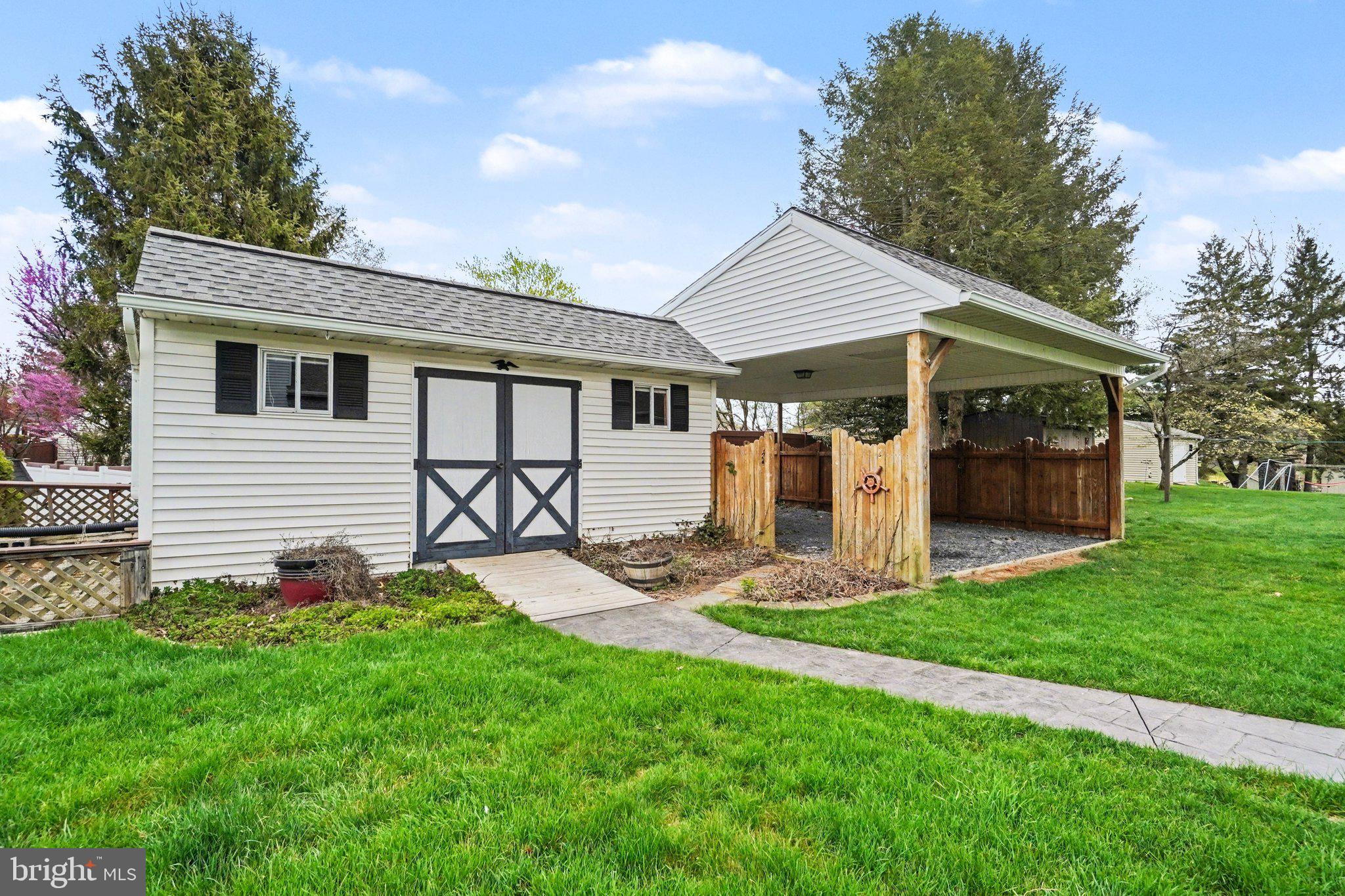 PENN HEIGHTS - Residential