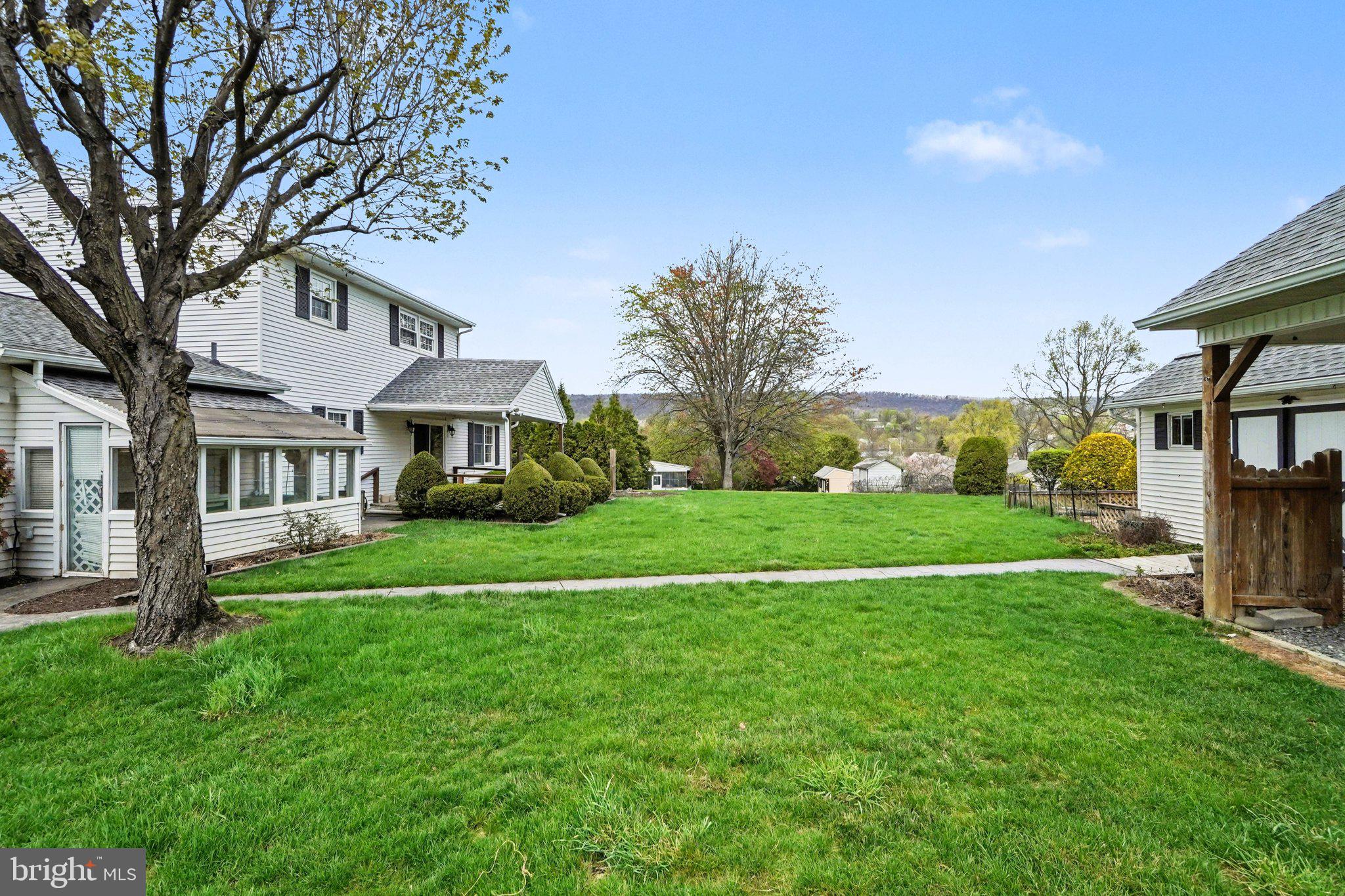 PENN HEIGHTS - Residential