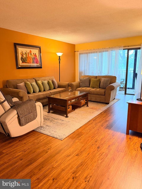 Condo For Sale - 9200 Edwards Way #209<br/> HYATTSVILLE, MD 20783