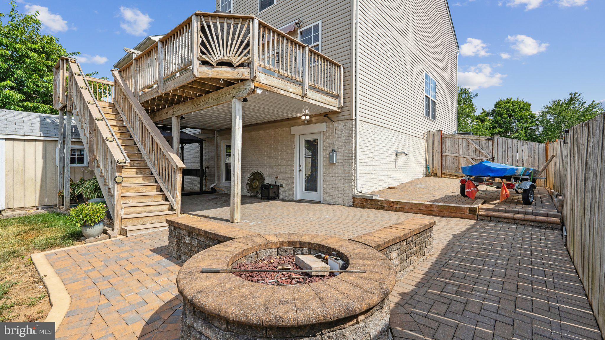 APPLE GROVE - Residential