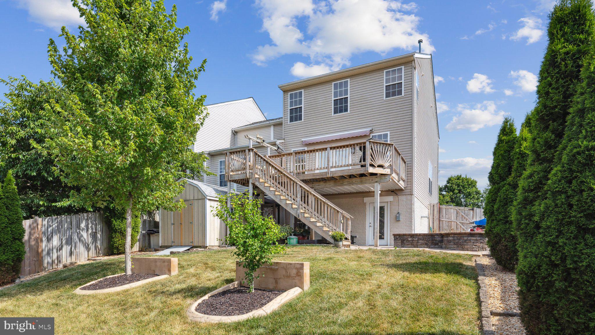 APPLE GROVE - Residential