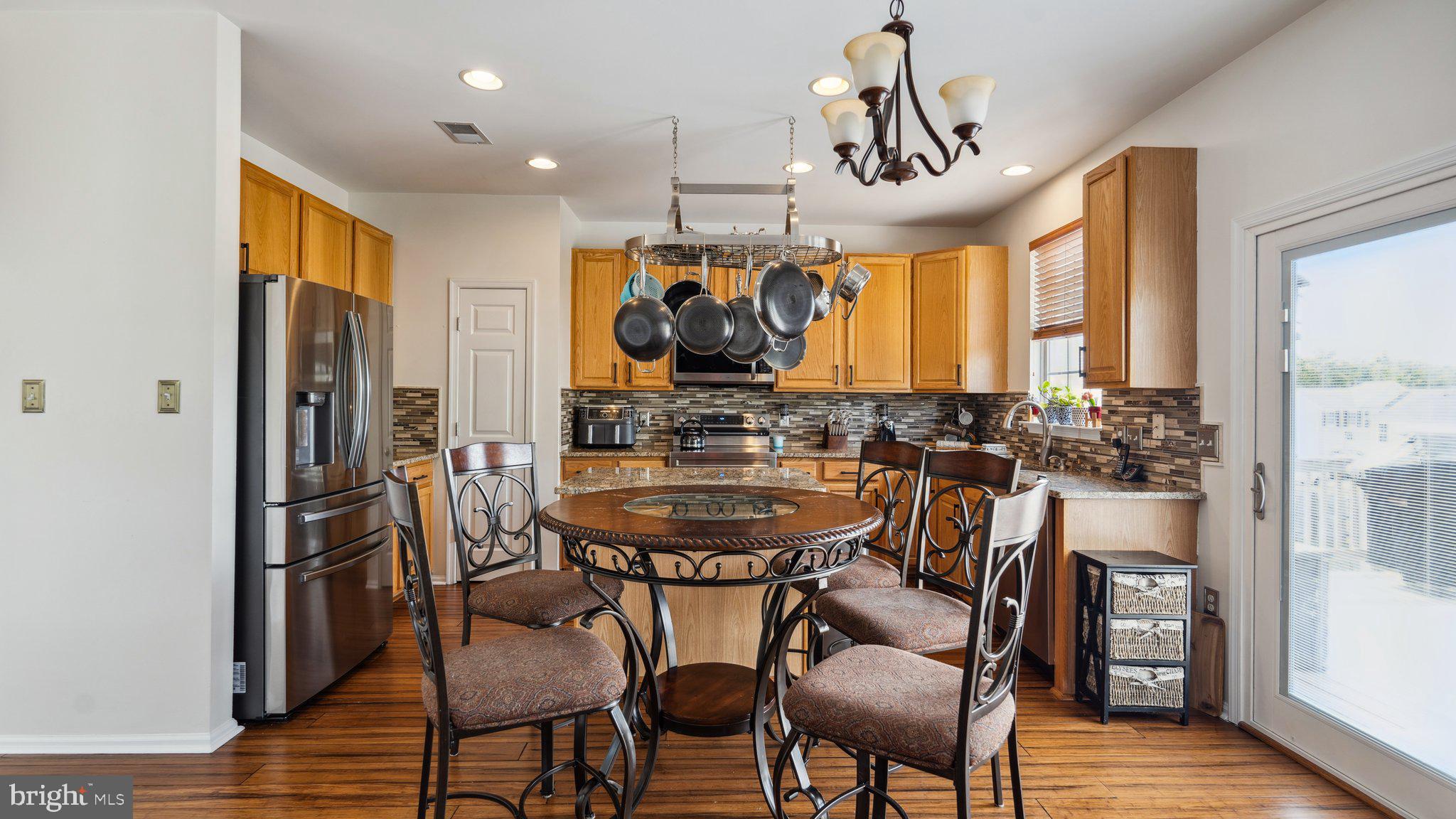 APPLE GROVE - Residential