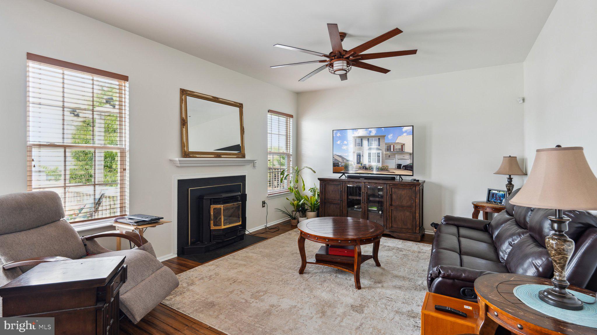 APPLE GROVE - Residential