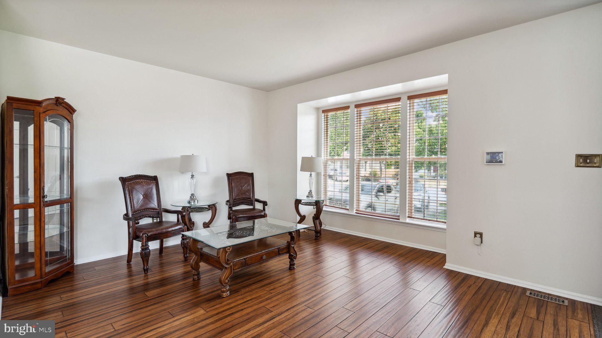 APPLE GROVE - Residential