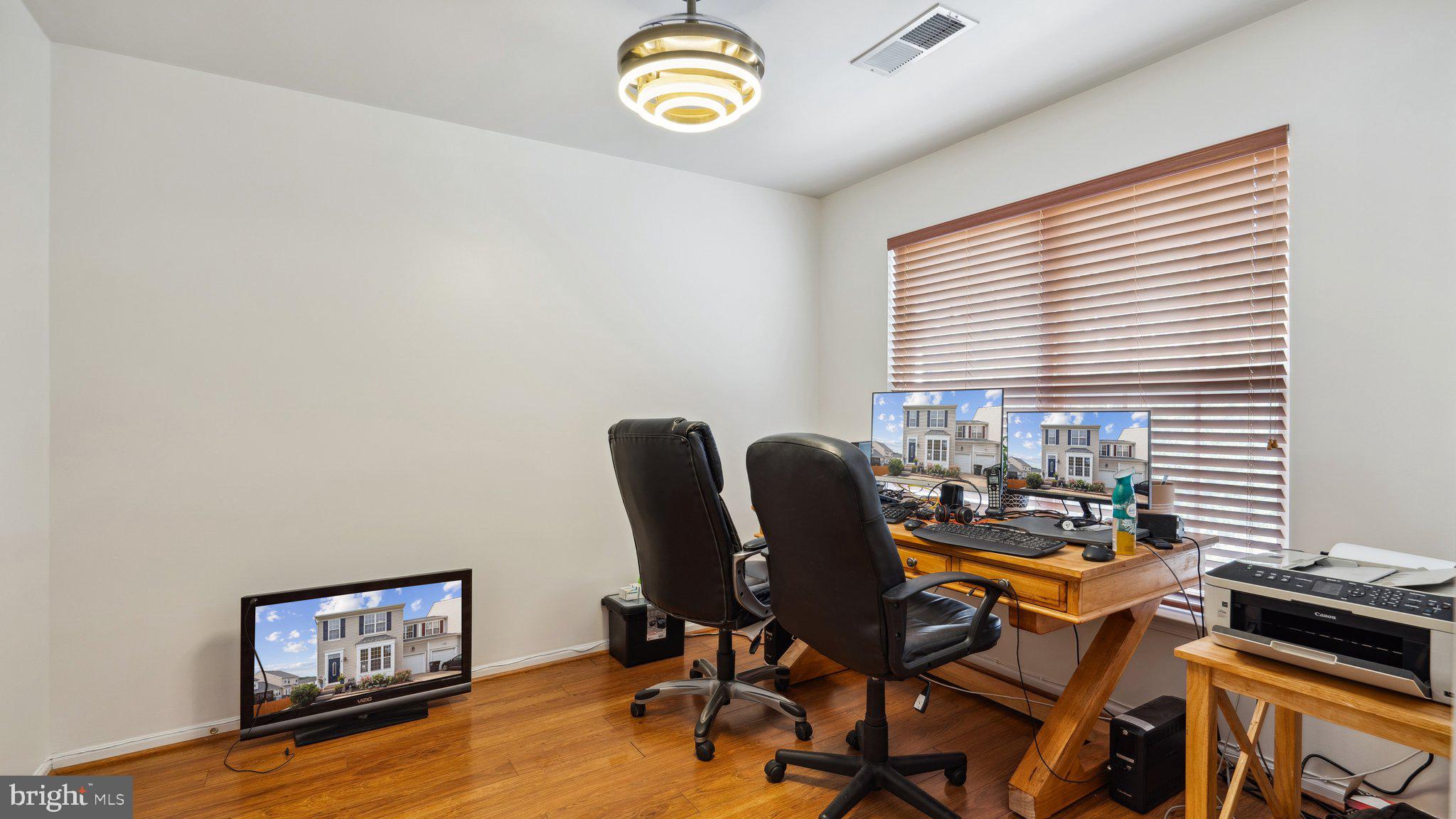 APPLE GROVE - Residential