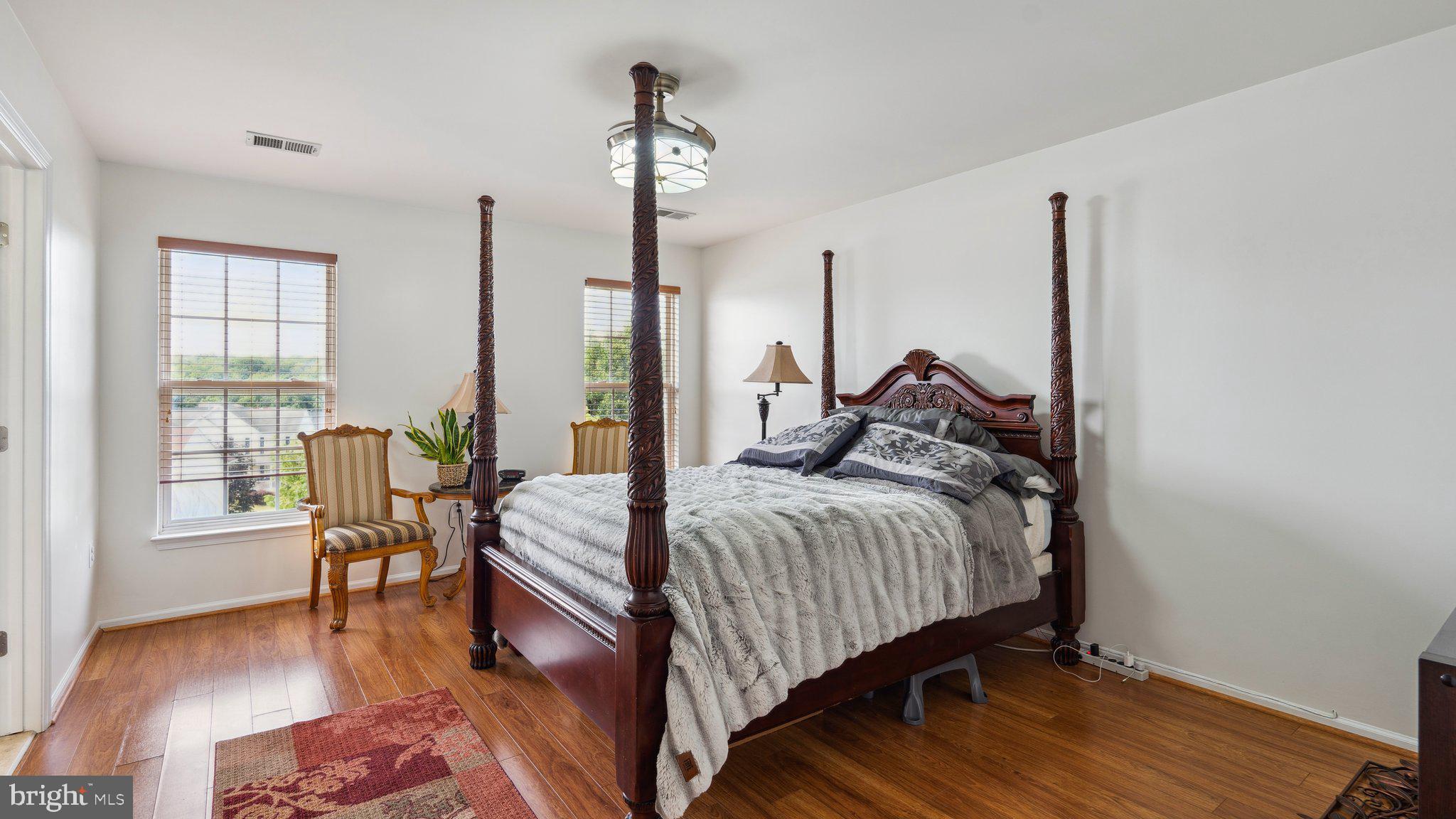 APPLE GROVE - Residential