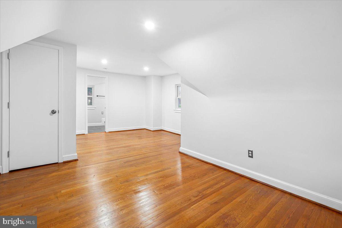 INDIAN SPRING PARK - Residential Lease