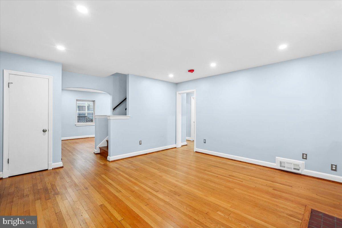 INDIAN SPRING PARK - Residential Lease