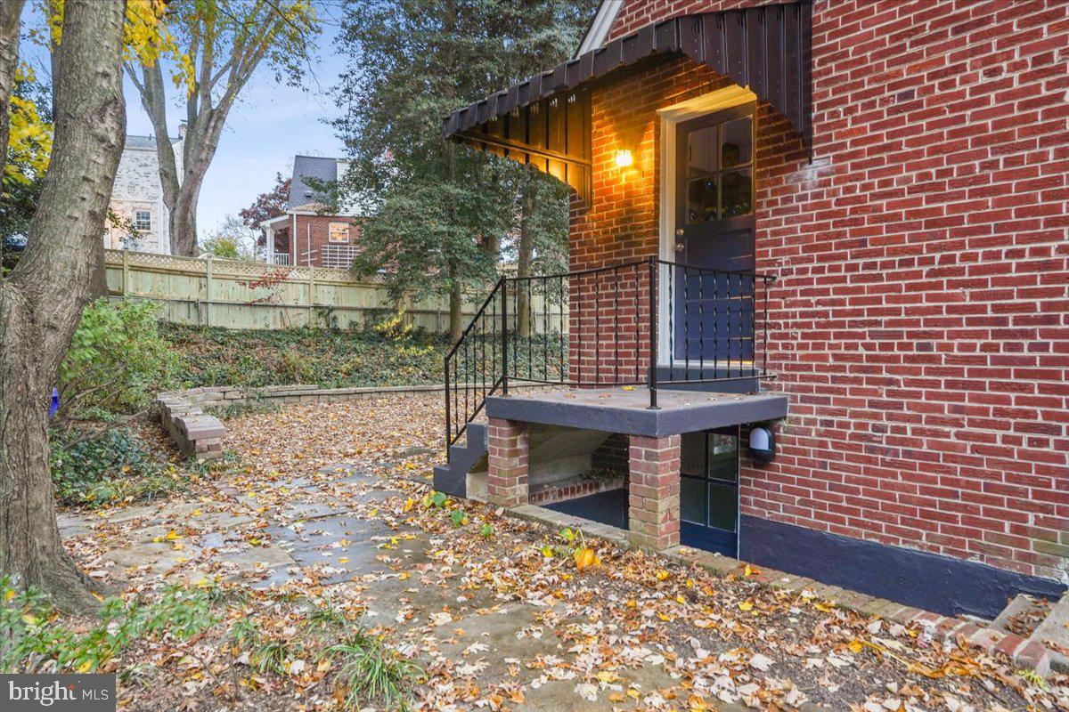 INDIAN SPRING PARK - Residential Lease