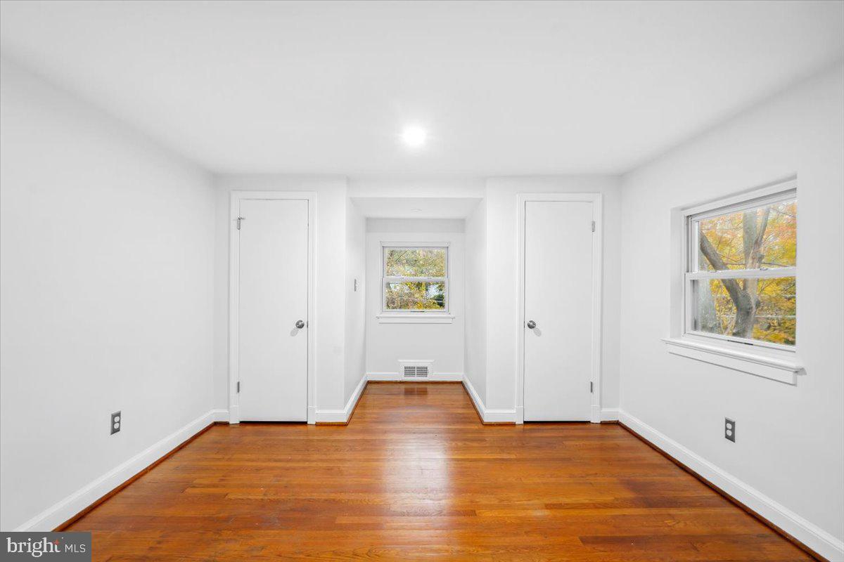 INDIAN SPRING PARK - Residential Lease