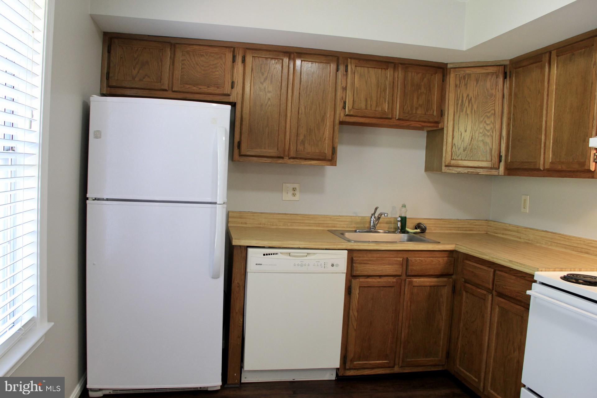 BEAU RIDGE ESTATES - Residential Lease