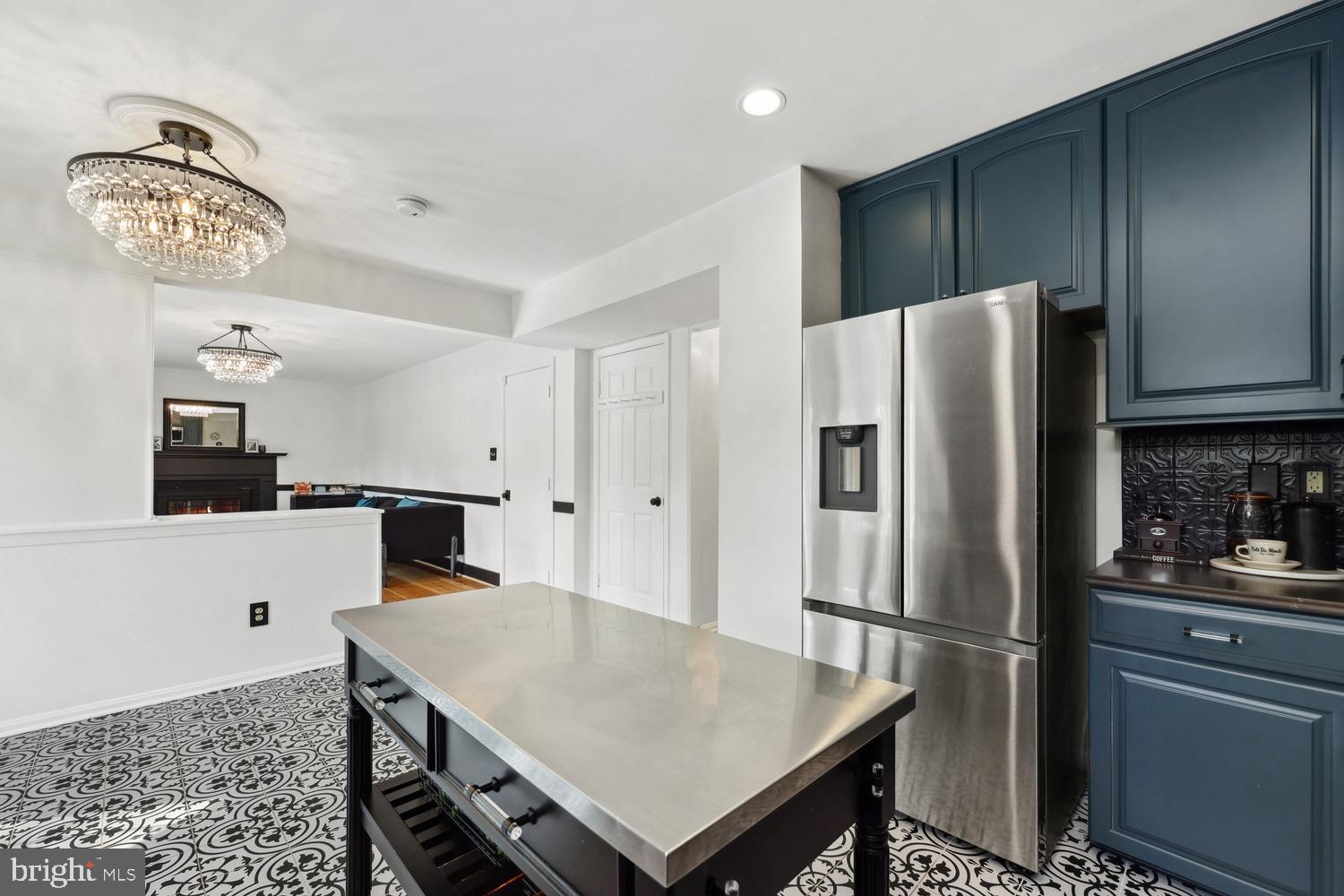 COUNTRYSIDE - Residential