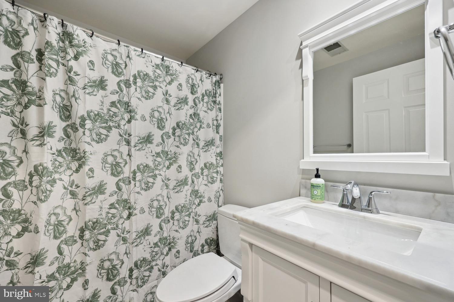 COUNTRYSIDE - Residential