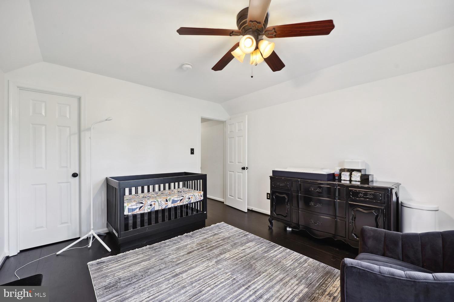 COUNTRYSIDE - Residential