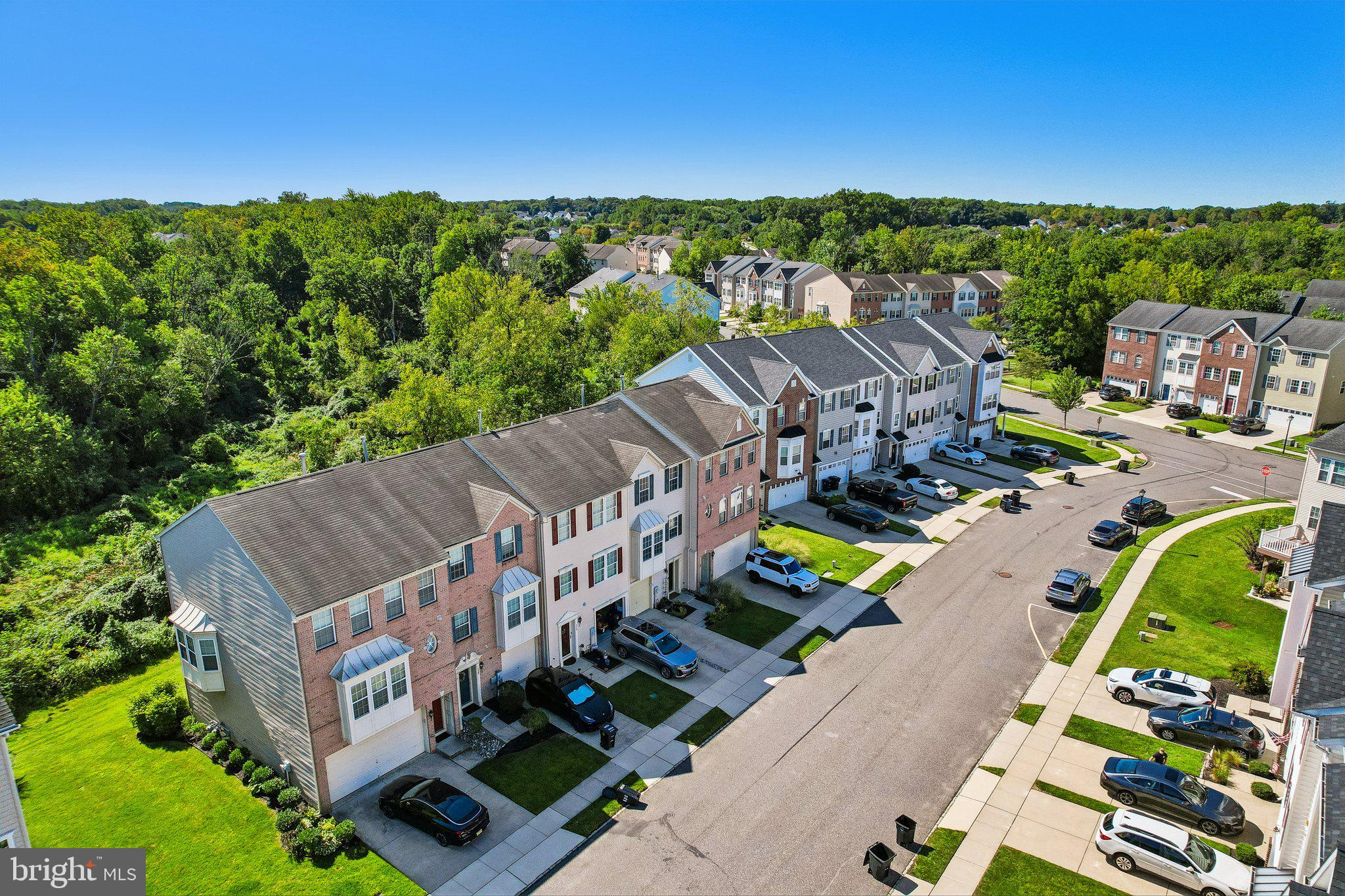 516 BOXWOOD LANE