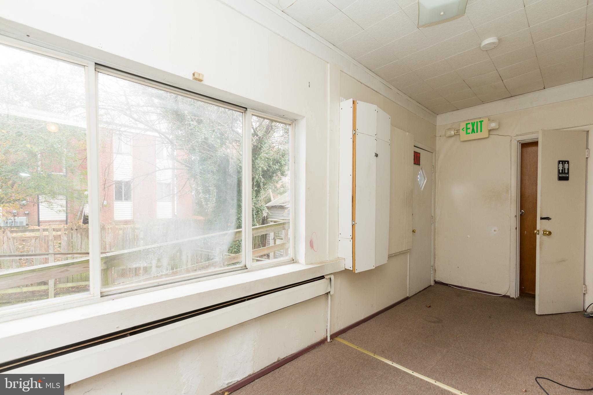 LAURAVILLE HISTORIC DISTRICT - Residential