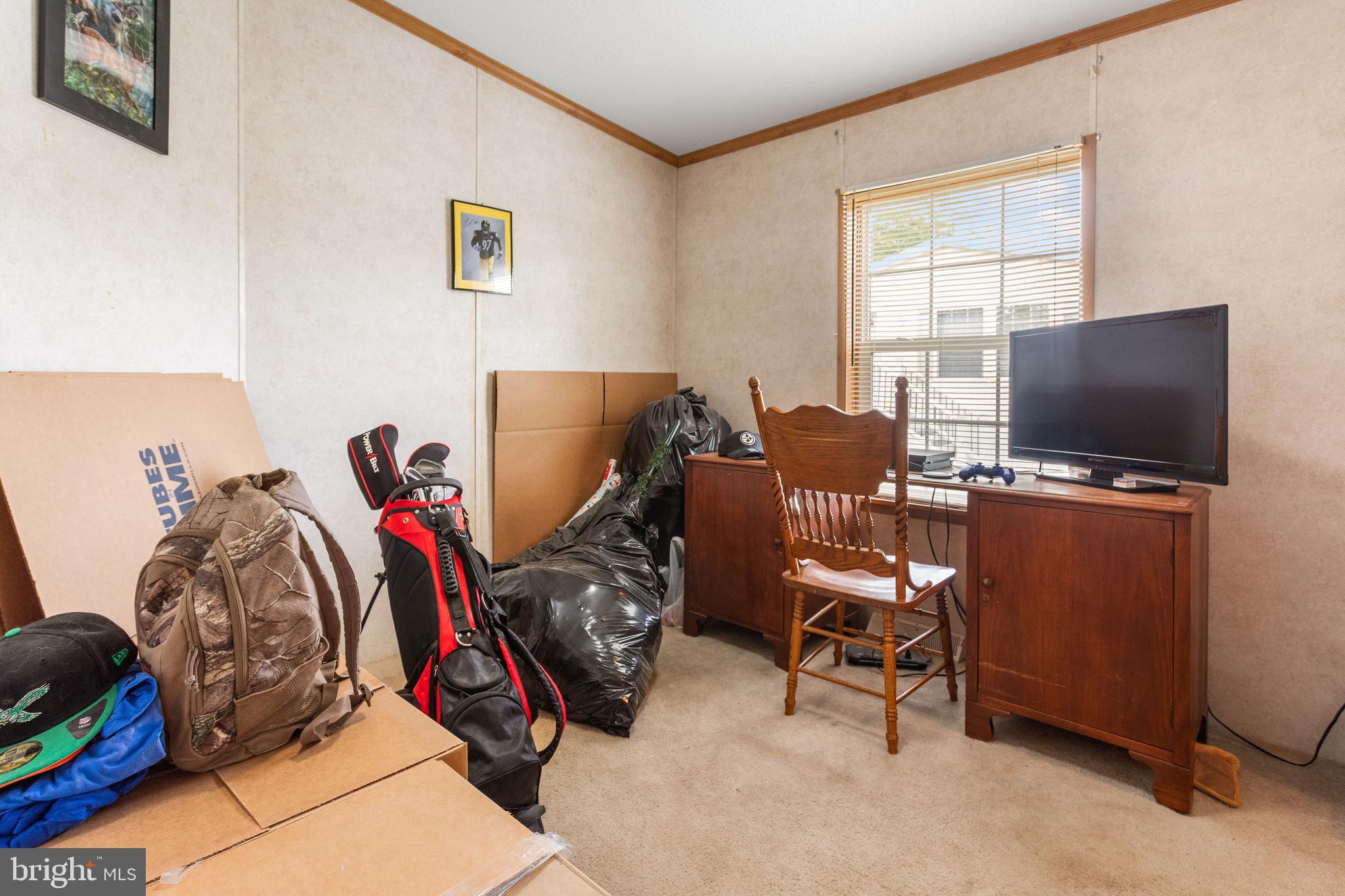 EAGLE VIEW MOBILE HOME PK - Residential