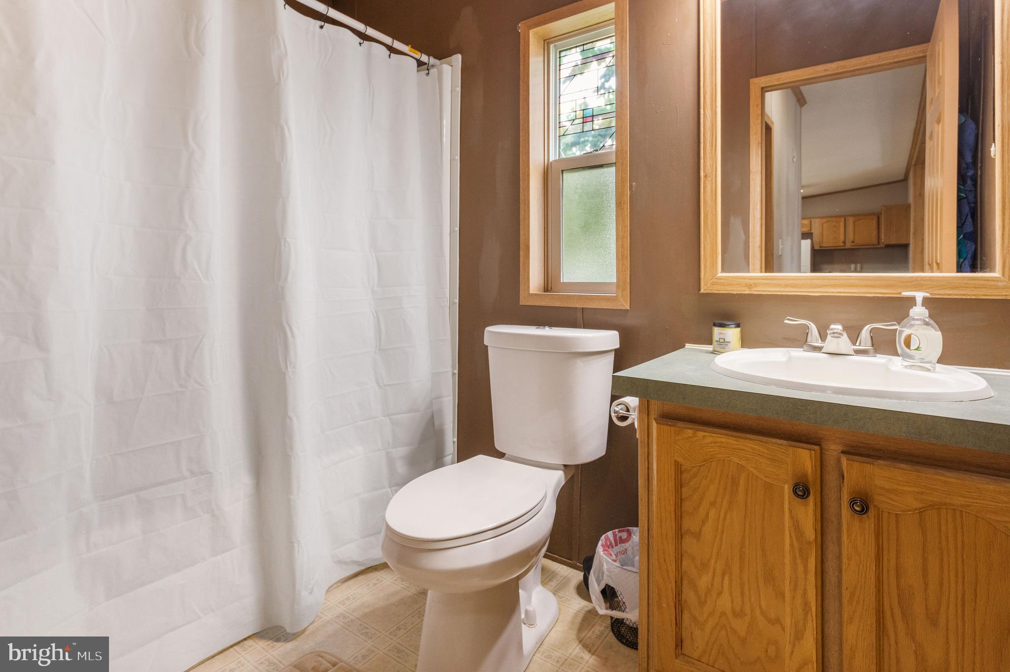 EAGLE VIEW MOBILE HOME PK - Residential