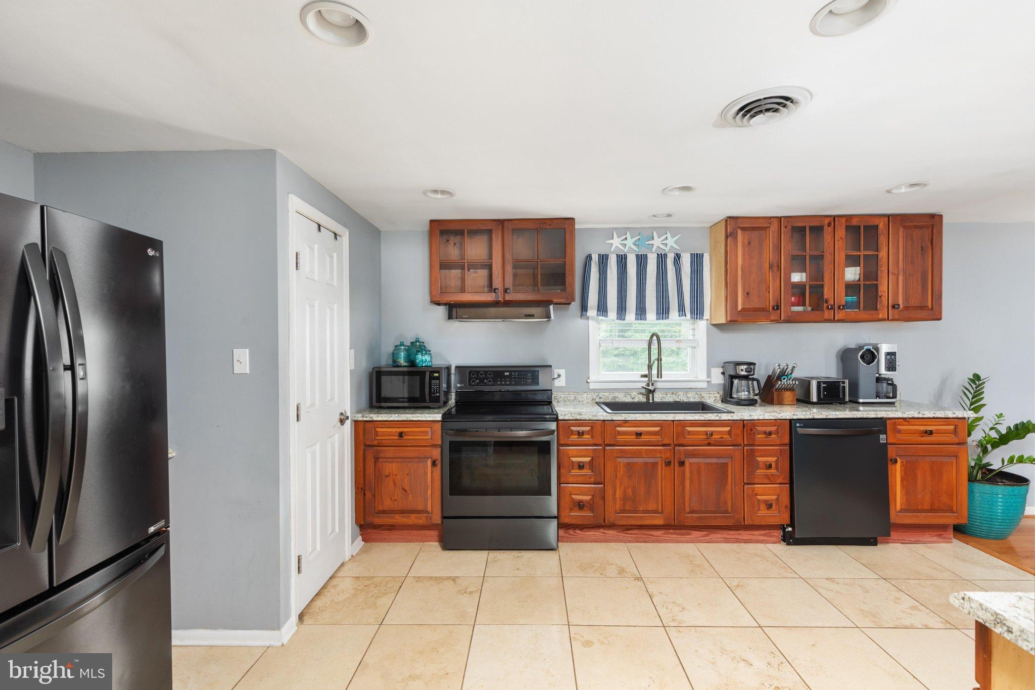 187 HIGHVIEW ROAD
