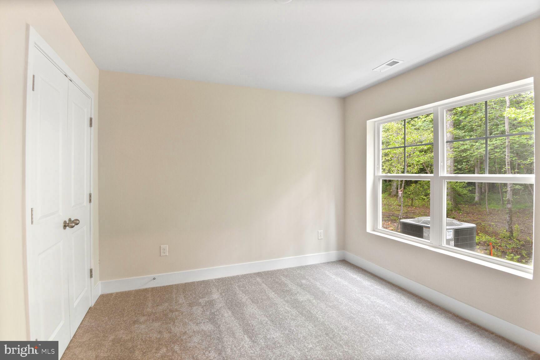 TANYARD COVE NORTH - Residential Lease