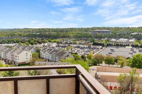 Condo For Sale - 250 S Reynolds Street #1003<br/> ALEXANDRIA, VA 22304