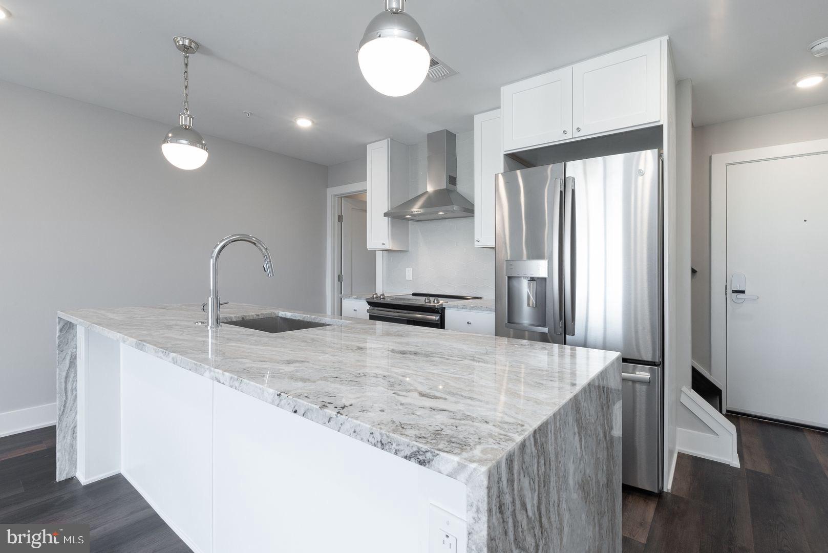 711 N 16TH STREET UNIT 4