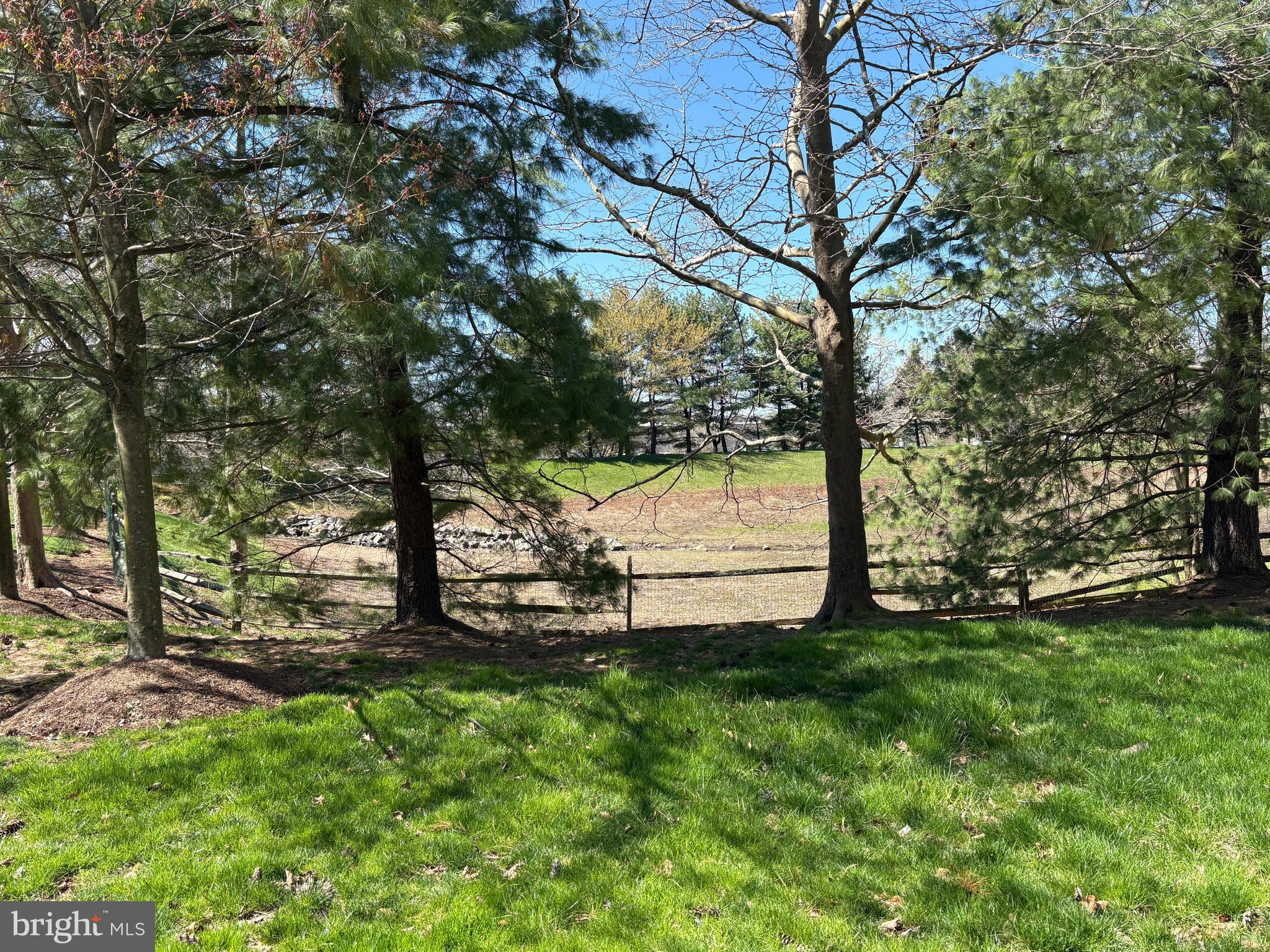 2407 NORAS COURT 2407