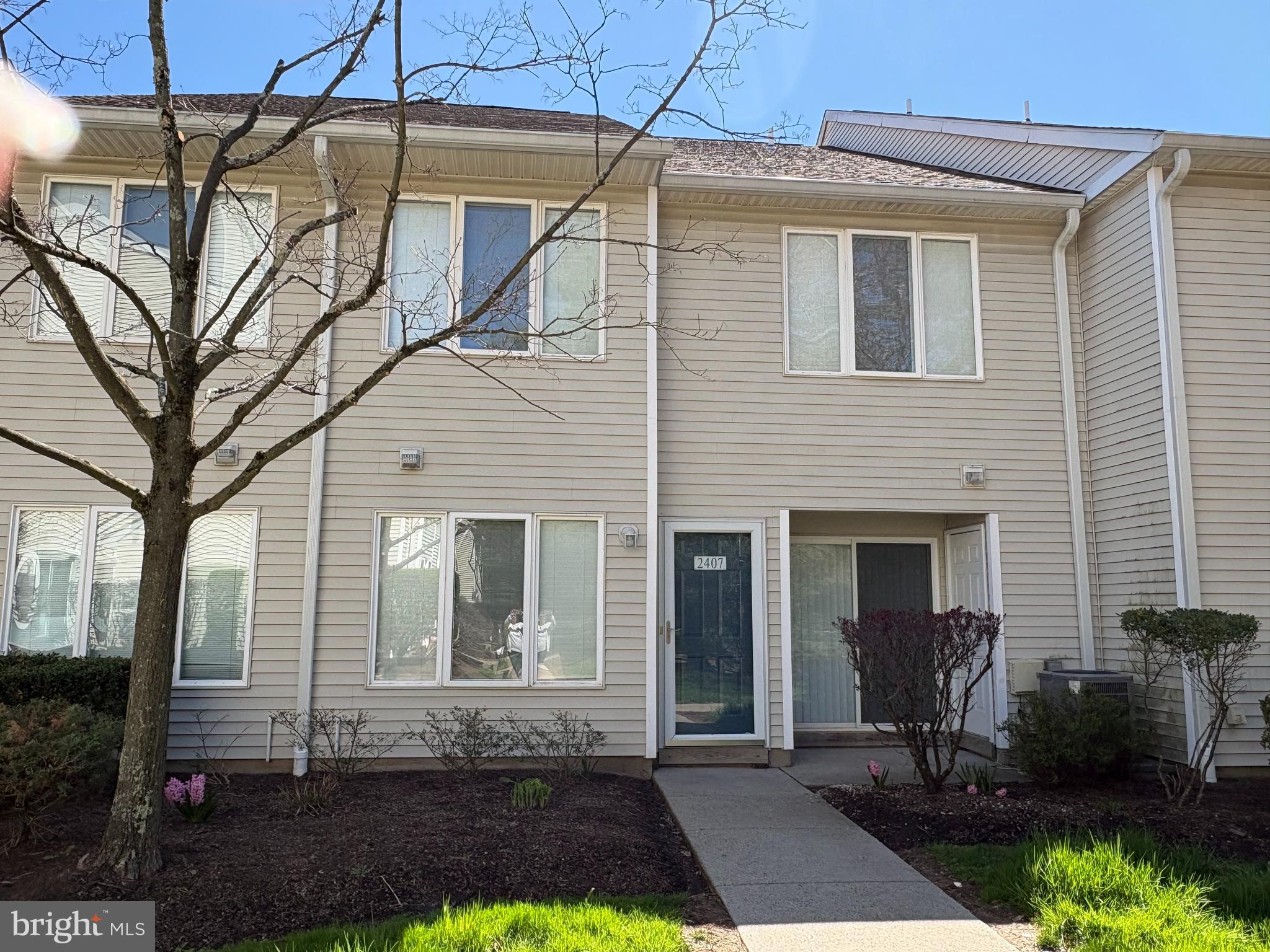 MONTGOMERY PLACE - Residential